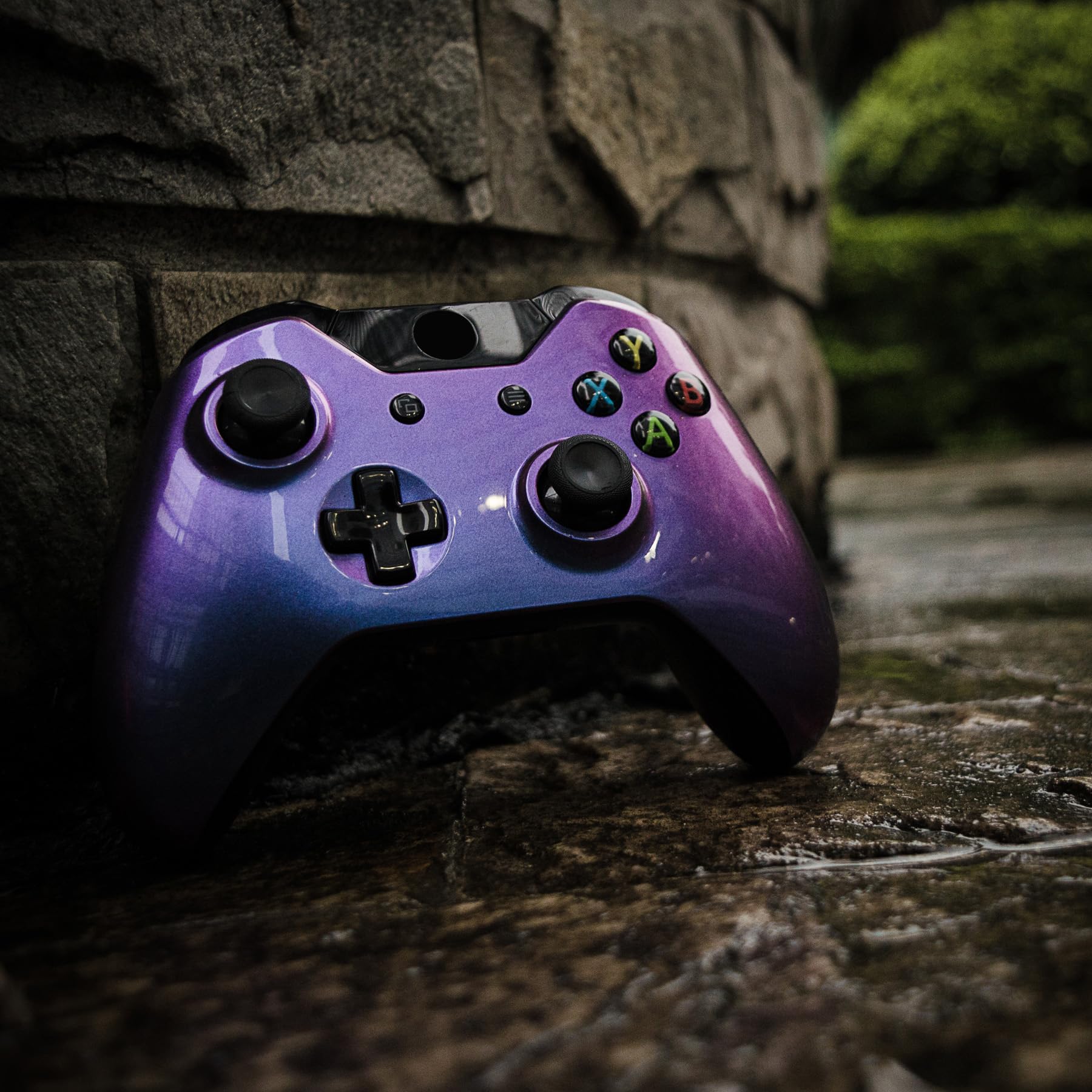 eXtremeRate Cover Custodia Copertura Frontale Guscio Anteriore Scocca Ricambio per Xbox One Standard Controller con/senza Porta per Jack da Cuffie 3,5mm(Camaleonte Viola Blu)
