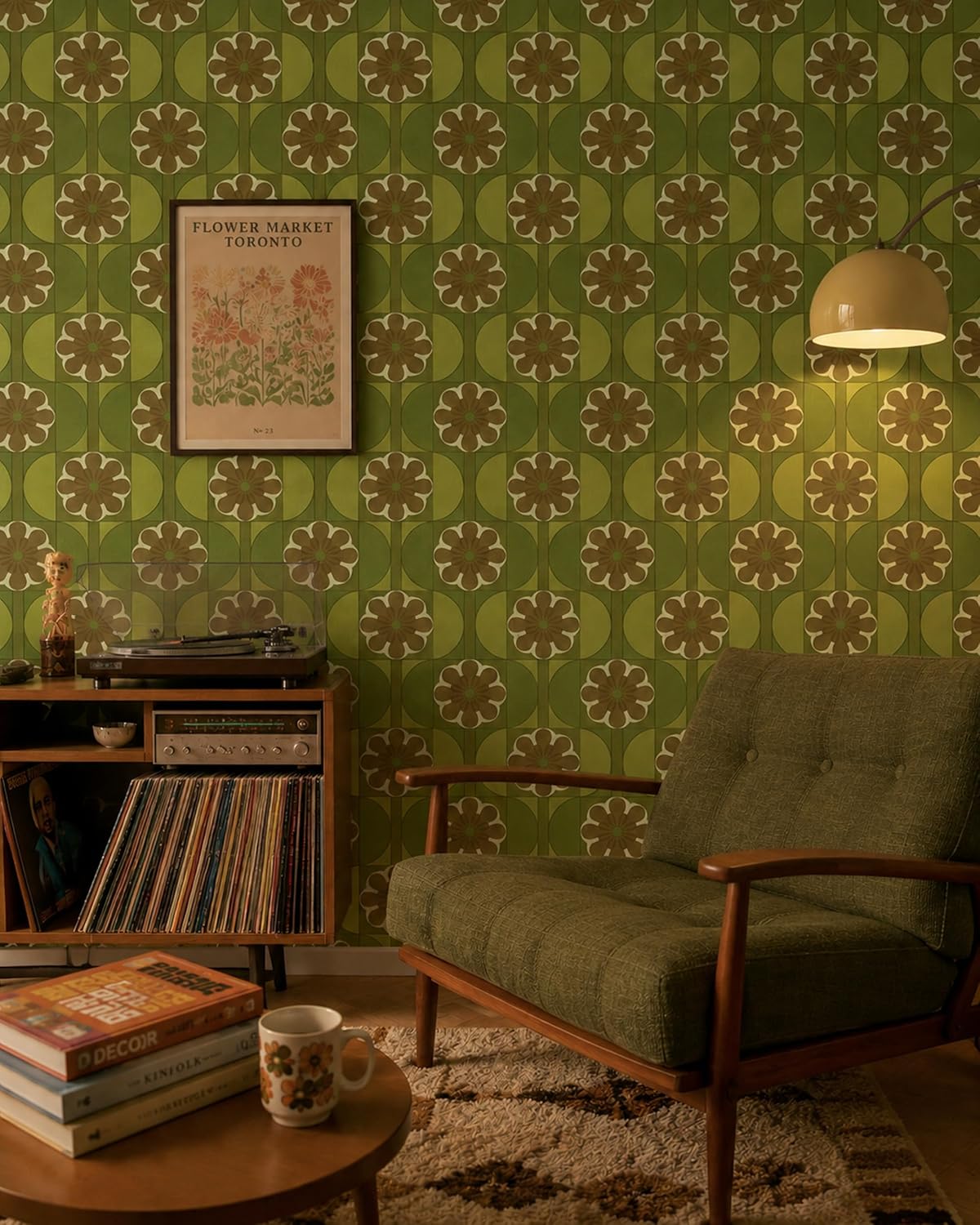 壁紙屋本舗 Retro Floral Peel and Stick Wallpaper, Removable Contact Paper for Walls, Cabinets & Furniture, Renter Friendly Repositionable, Vintage Green 9in x 19.7ft, Made in Japan, EASYWALLTAPE ERT15