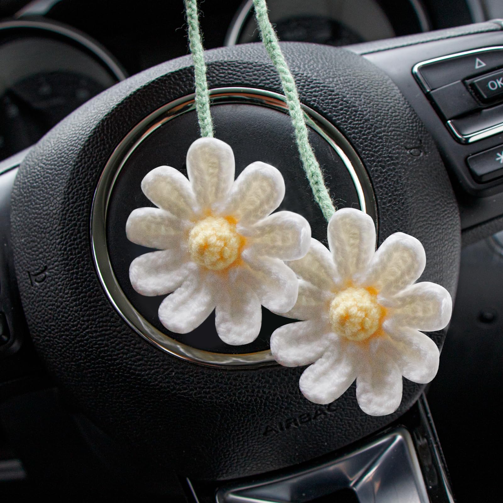 Ciondolo per Auto Margherita Lavorata a Mano, Accessori per Specchietto Retrovisore, Accessori Auto Donna da Appendere (Bianco)