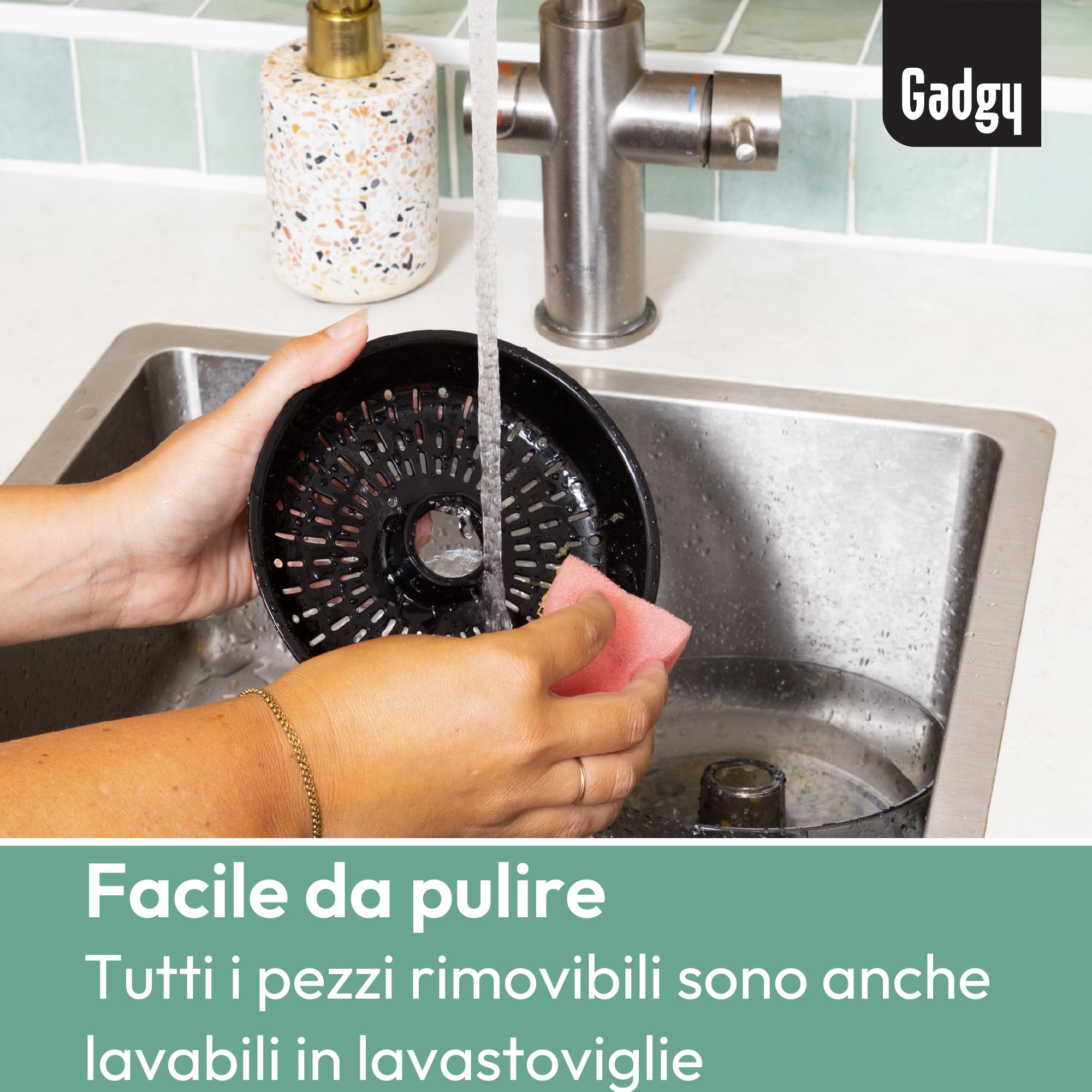 Gadgy Spremiagrumi Elettrico 100W – Estrattore di Succo Compatto con Beccuccio Antigoccia, Coperchio Antipolvere e Piedini Antiscivolo - Succhi Freschi di Arancia, Limone e Lime | Per Arance Limoni Lime e Pompelmi con Piedini Antiscivolo e Coperchio Antip