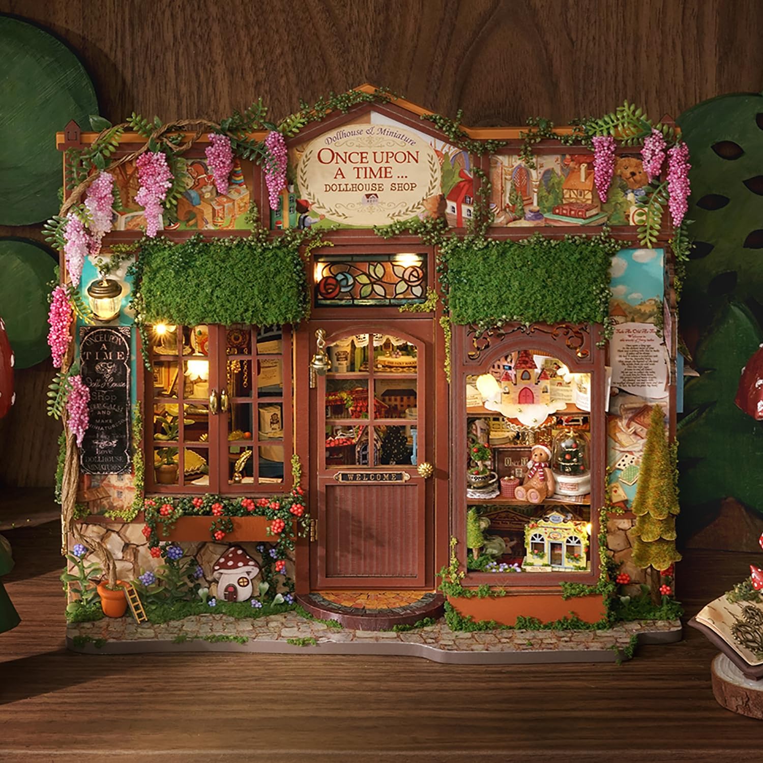 TuKIIE DIY Miniature House Kit with Furniture, 1:24 Scale Creative Room Opened & Closed Wooden Doll House Book Nook Plus Dust Proof for Kids Teens Adults(Dollhouse Shop)