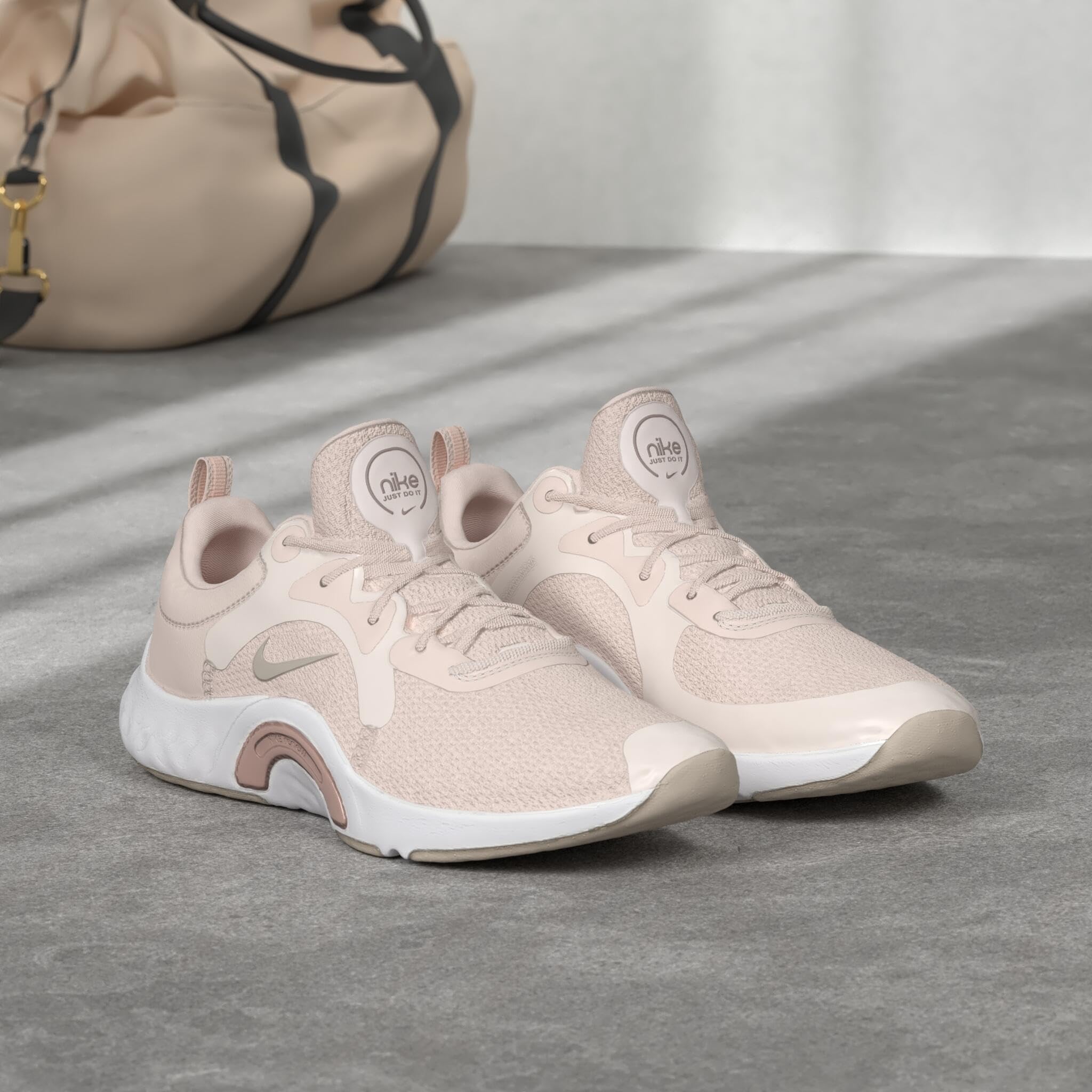 NIKE Kobiety Nike Renew In-season Tr 11Buty gimnastyczne