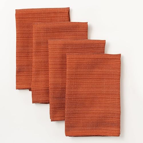 Vista 22 de Benson Mills - Mantel con detalles metálicos