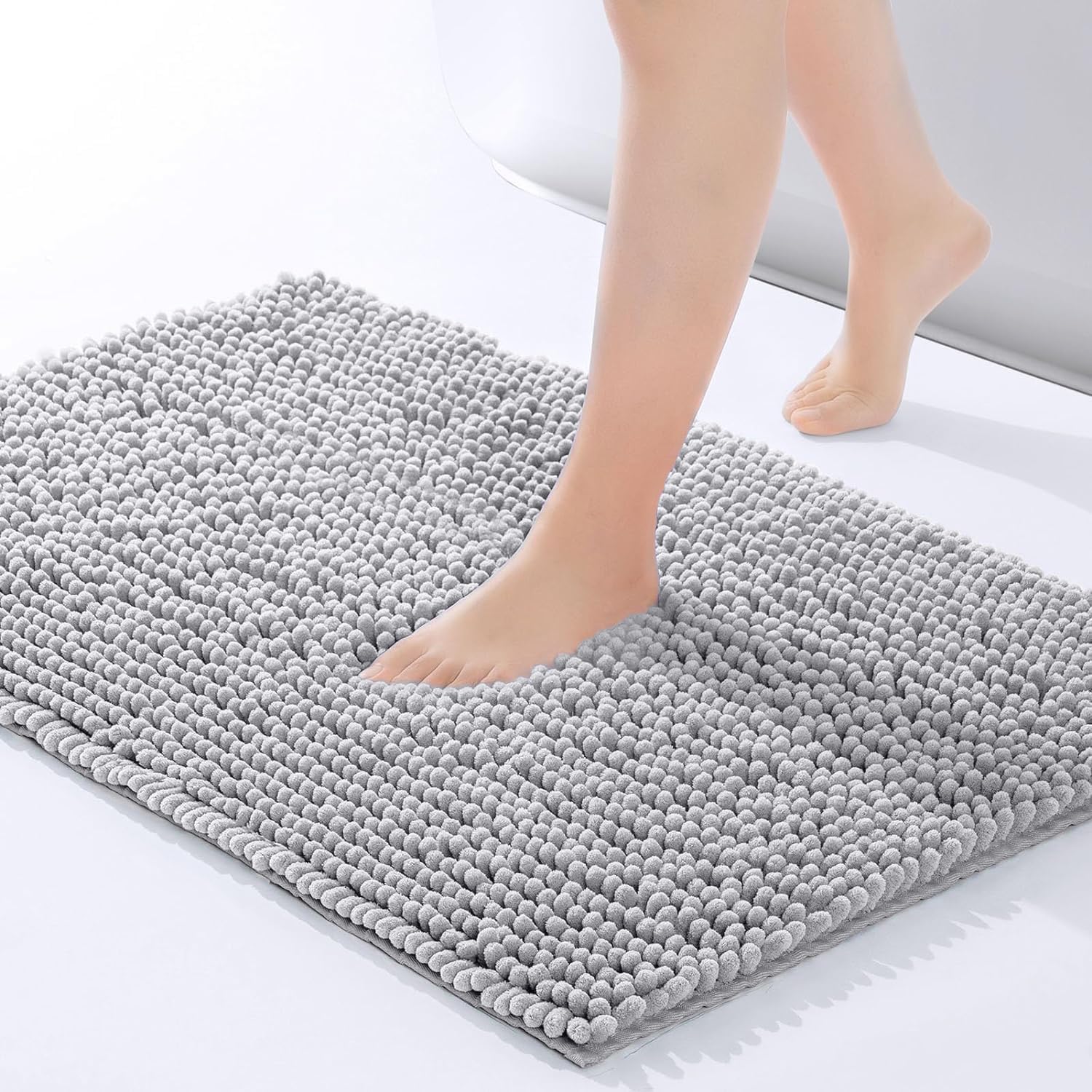 Hafaa Bath Mat Non Slip Anti Mould – Light Grey Chenille Bathroom Mat 50 x 80 cm Machine Washable Bath mats Super Absorbent Extra Soft Fluffy Shower mat