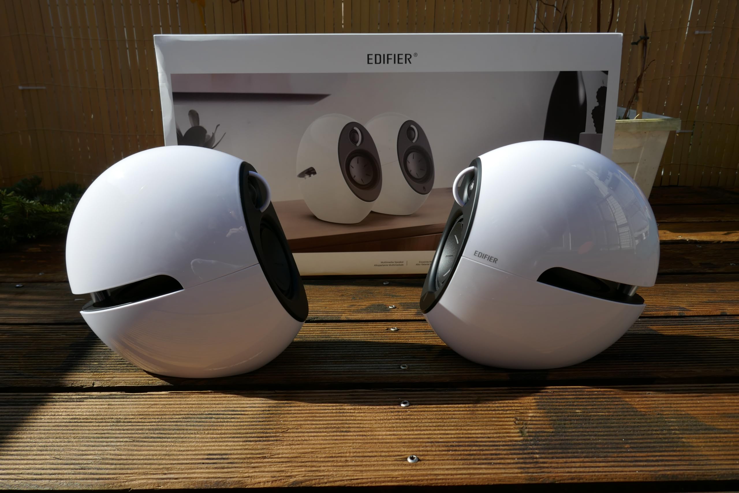Amazon.com: Edifier USA e25HD Luna Eclipse HD 2.0 Altavoces