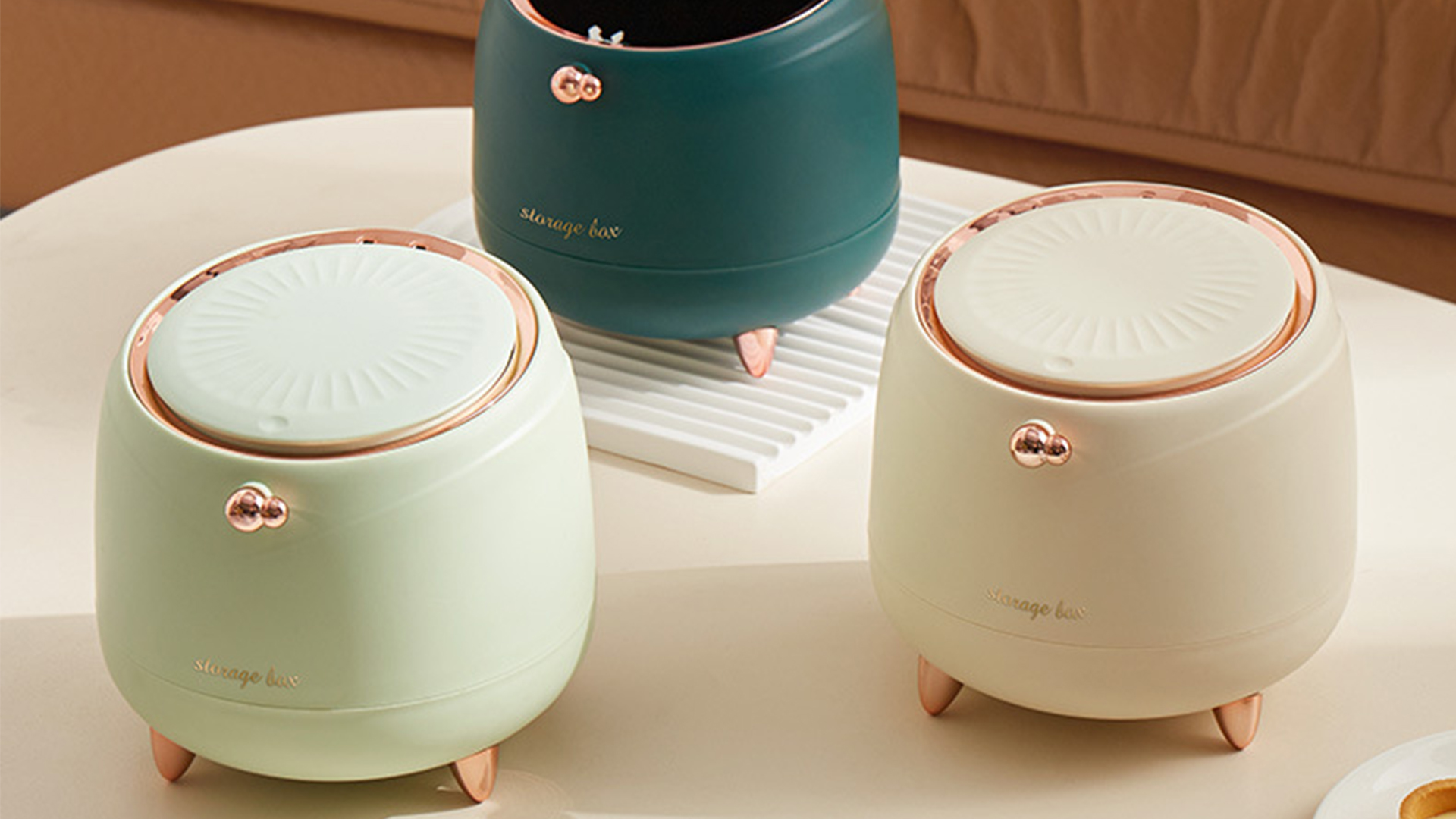 Image of Cute Mini Trash Can with Lid Small Desktop Office Garbage Can for Bathroom Vanity, Desktop, Office or Coffee Table (Apricot)