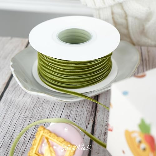 Miniatura 16 de MAYREEL 1/8 Inch White Velvet Ribbon Thin Cream Vintage Ribbon for Wedding Bridal Invitations Gift Wrapping Party Favor Boxes 50 Yards