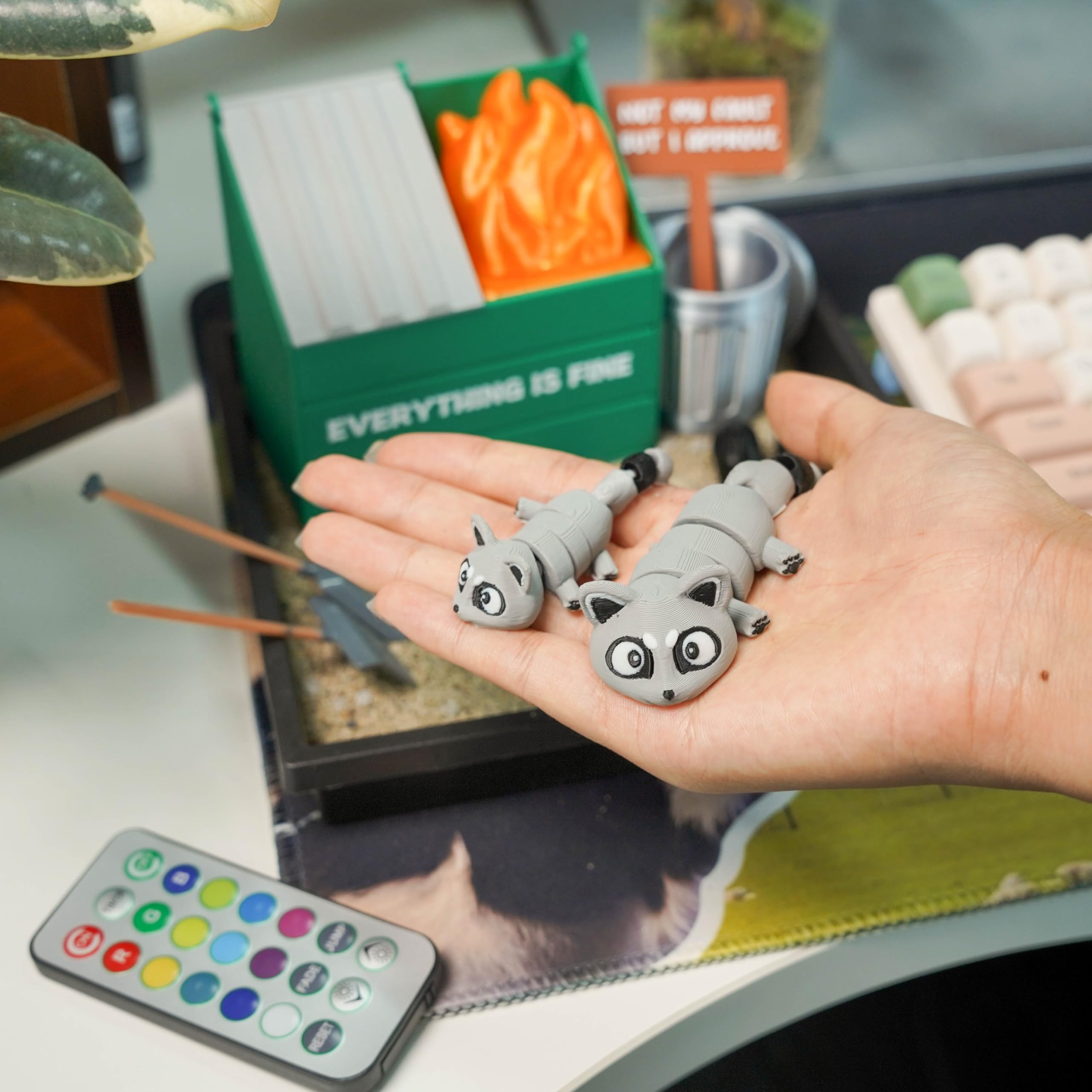Tian Zhun Dumpster Fire Zen Garden per scrivania LED Mini Zen Garden Divertente vassoio di sabbia Kit terapia regalo ufficio elefante bianco regali bavaglio per colleghi di lavoro uomini capo adulti