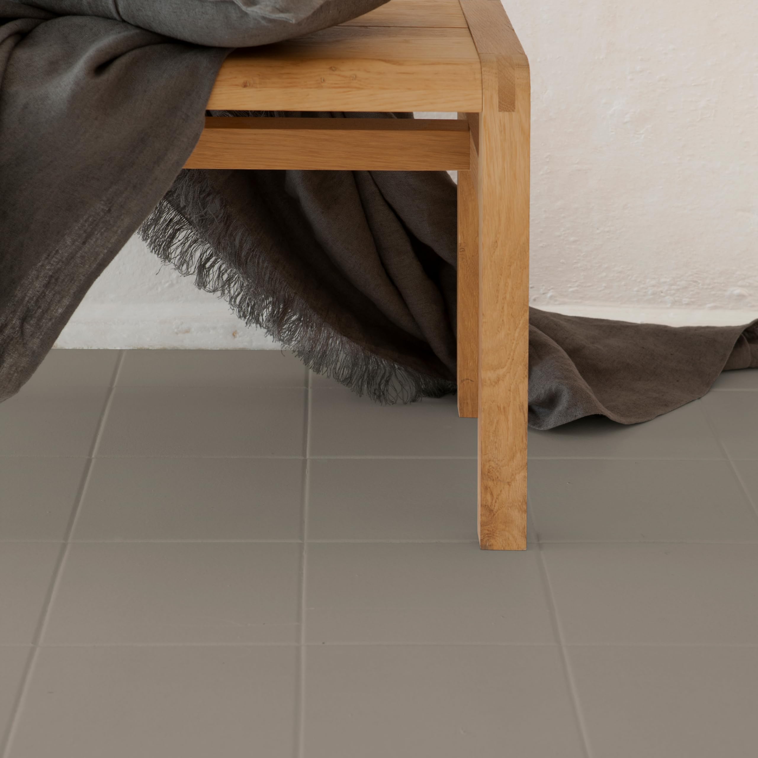 V33 Smalto Rinnovare Perfection Pavimenti Grigio Talpa Satinato 2L