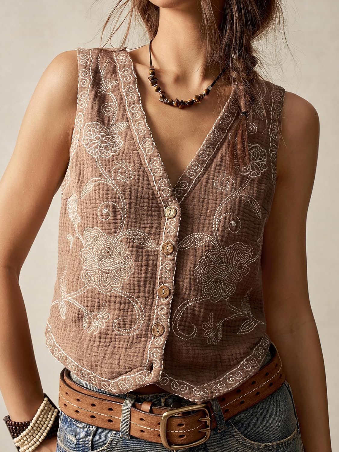 Verdusa Women's Western Outfit Cowgirl Embroidered Vest Tops Button Floral Boho Tank Top - Image 3