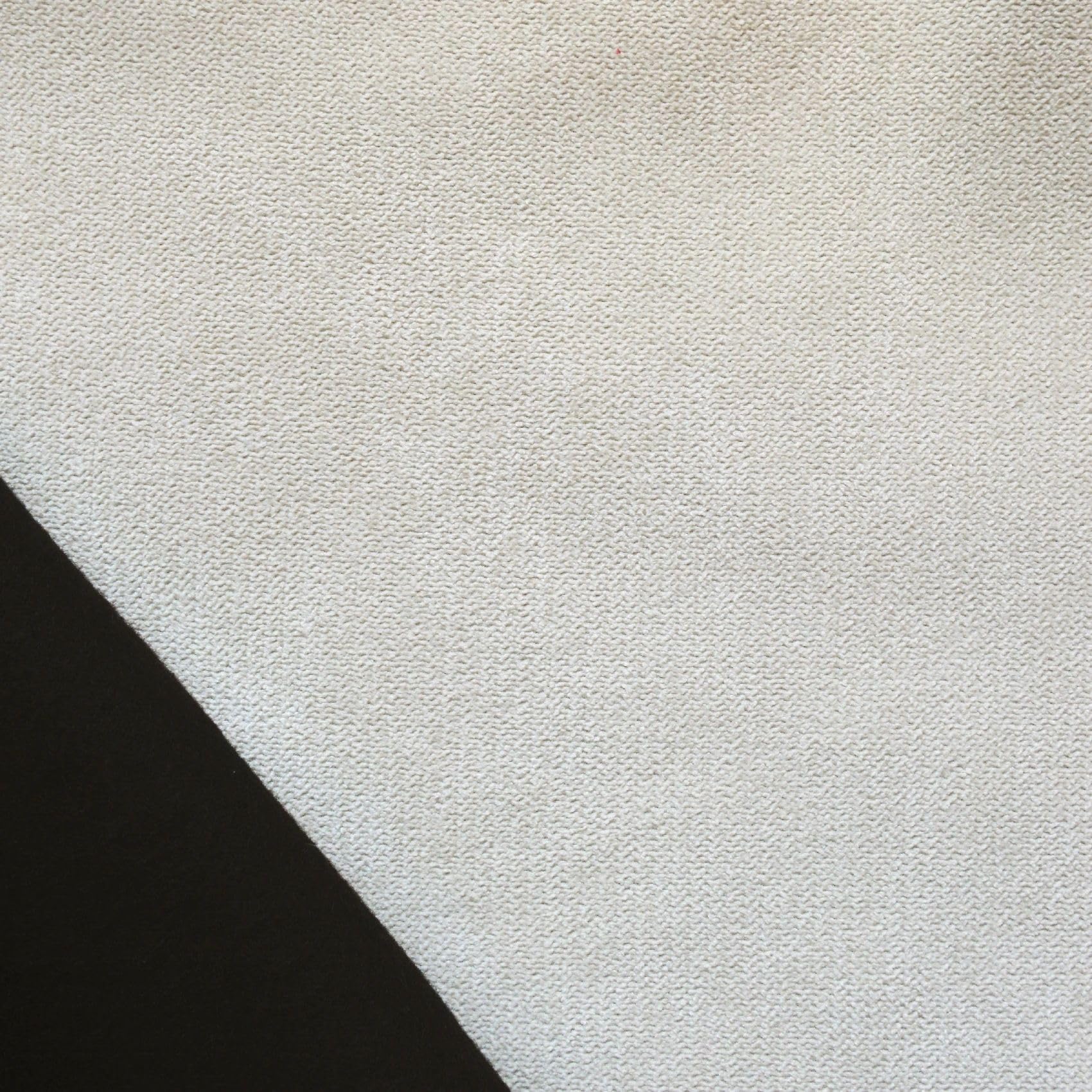 QABANE - Rideau Thermique Phonique et Semi Occultant KONFOR - Flanelle Polyester - Uni - Double Face - Isolation Thermique et Phonique - Réduction Bruit 5dB - Prêt à Poser - 140 x 260 cm - Blanc Cassé