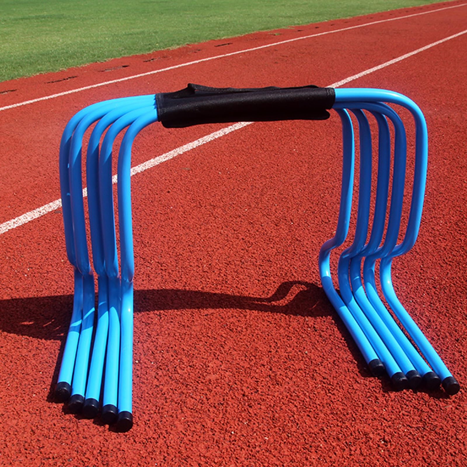 MYUYEE 5 Pcs Agility Hurdles Training Equipment, Track And Field Jumping Workout Obstacles, Plastic Soccer Agility Workout Trainer Kit, For Athletes Adults (Blue 15Cm/6In)