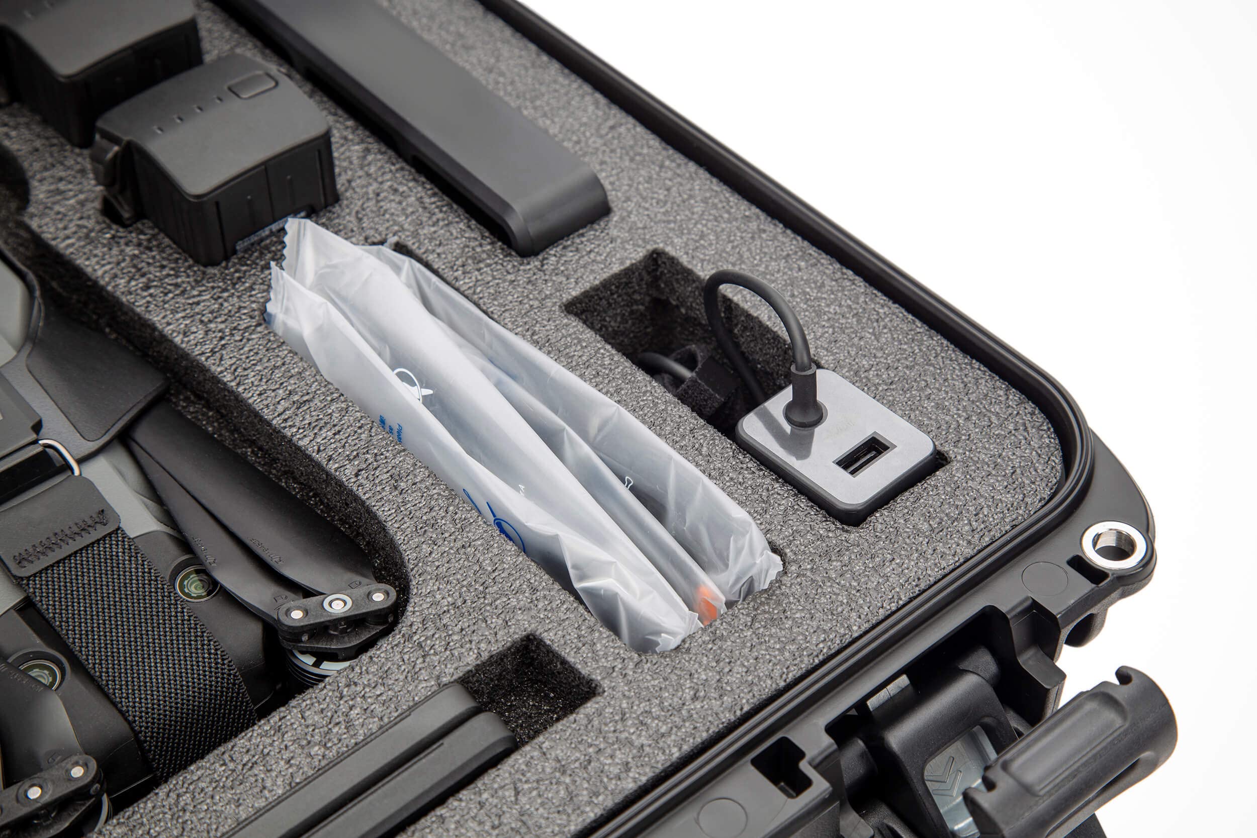 NANUK Custodia rigida impermeabile 925 con inserto in schiuma per DJI Mavic 3 Fly More/Cine Premium Combo - Arancione (925-MAV33)