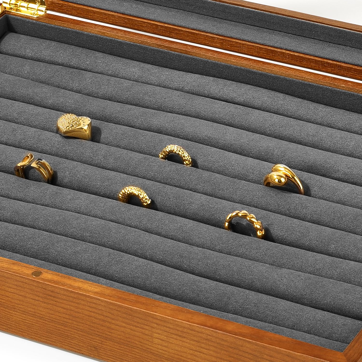 Oirlv Caja de almacenamiento con tapa de cristal de madera maciza con 9 ranuras para anillos y pendientes