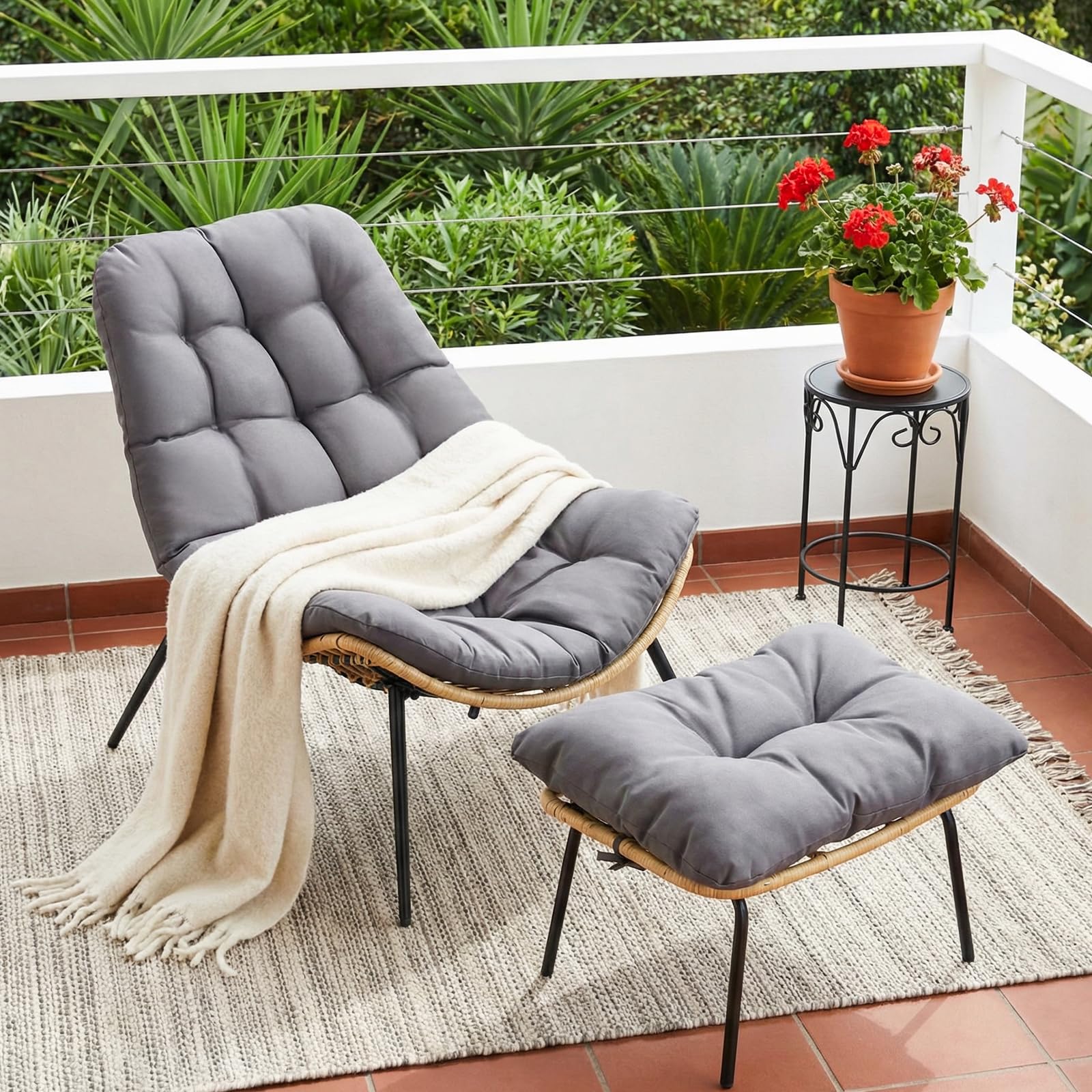 LIFERUN Gartenstuhl mit Hocker, Loungesessel Rattan, Gartensessel Wetterfest, bis 120 kg, Balkonsessel mit Abnehmbarem Kissen, Waterproof, für Garten Balkon Wohnzimmer Hof Schlafzimmer Terrasse, Grau