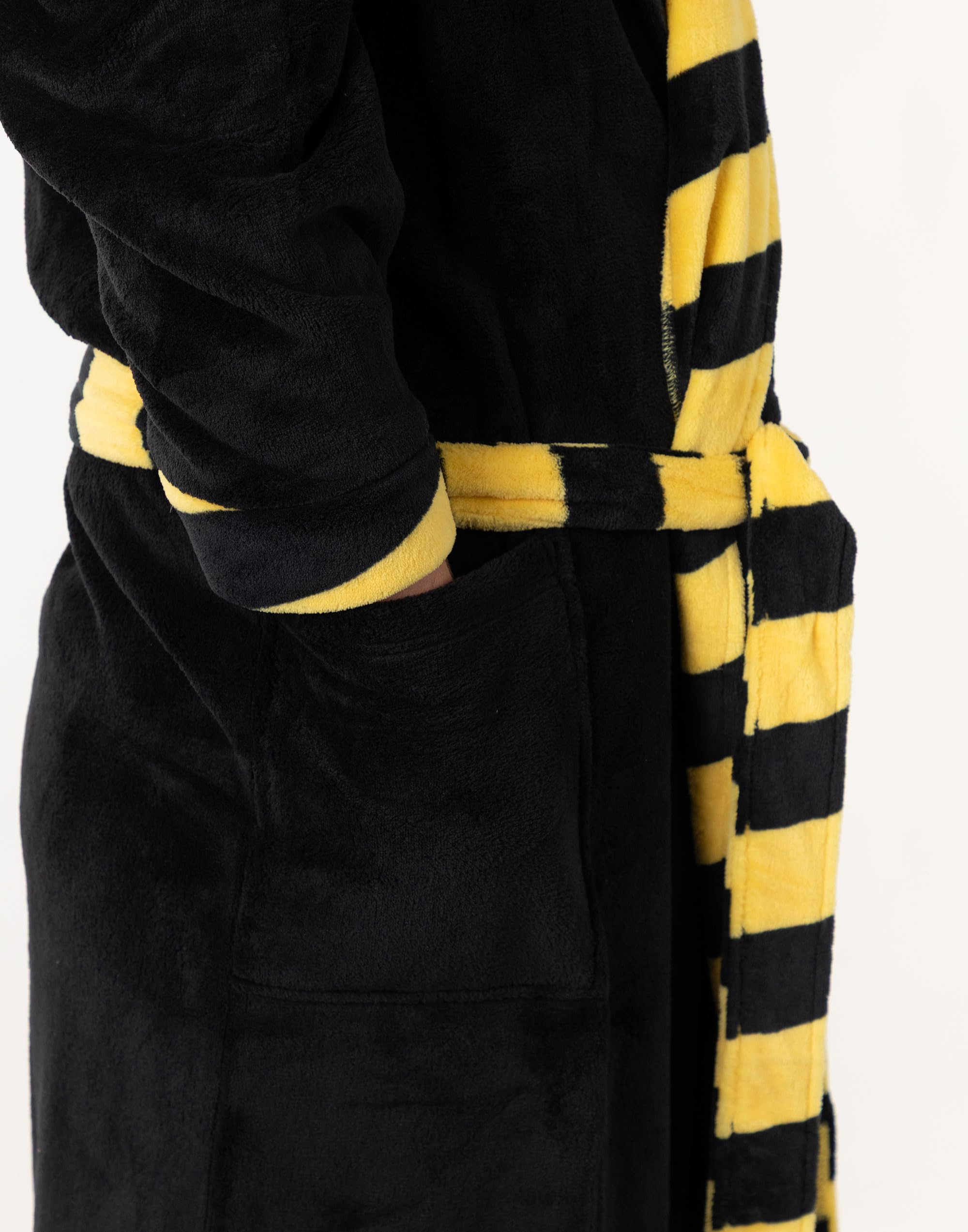 Harry Potter Albornoz unisex negro con capucha Hufflepuff | Cómoda ropa de estar por casa de forro polar con lazo | Pijama de manga larga con temática de películas | Ideal para relajarse en casa