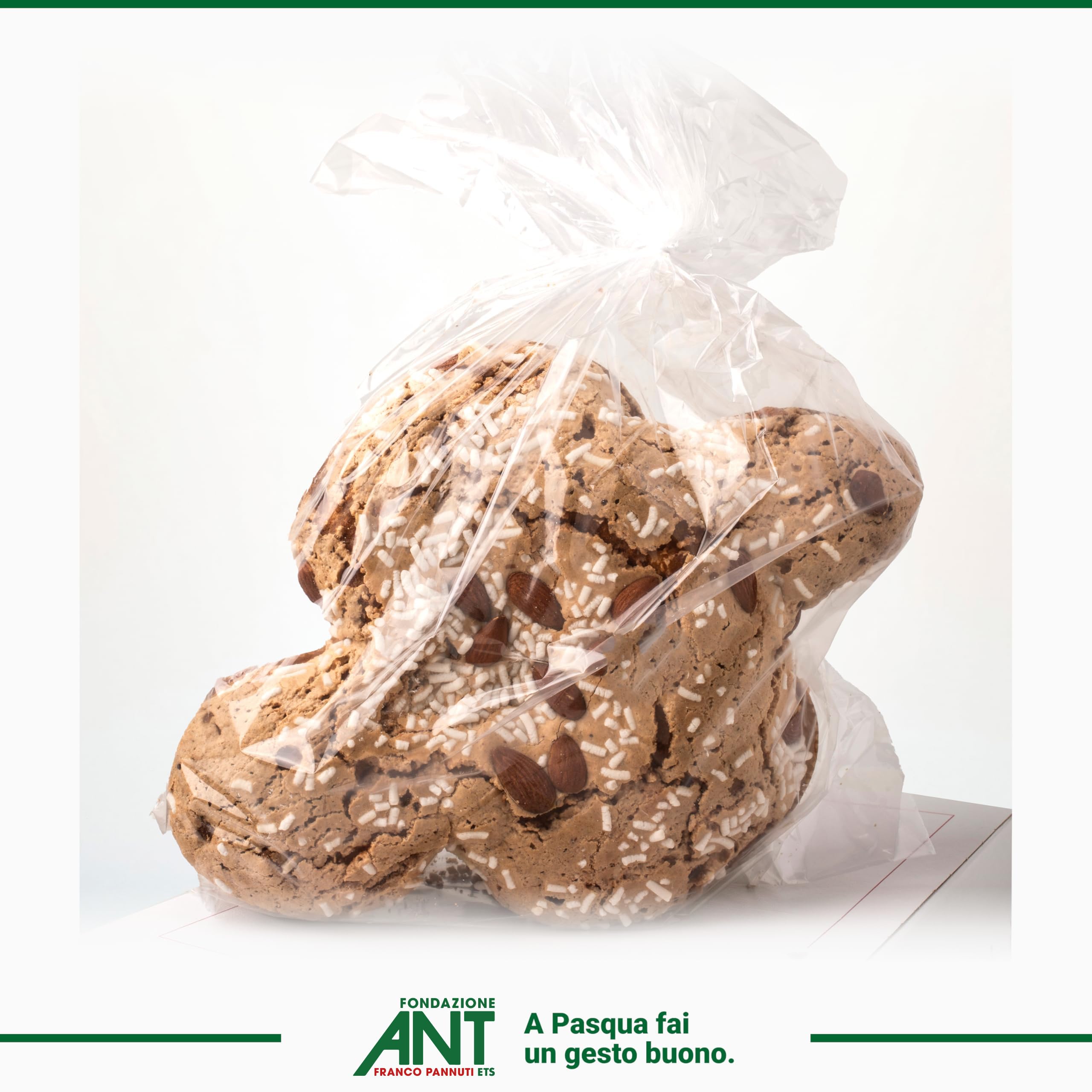 Fondazione ANT Italia Onlus - Gran Colomba Pasquale Classica - Dolce Artigianale Solidale - 750 gr