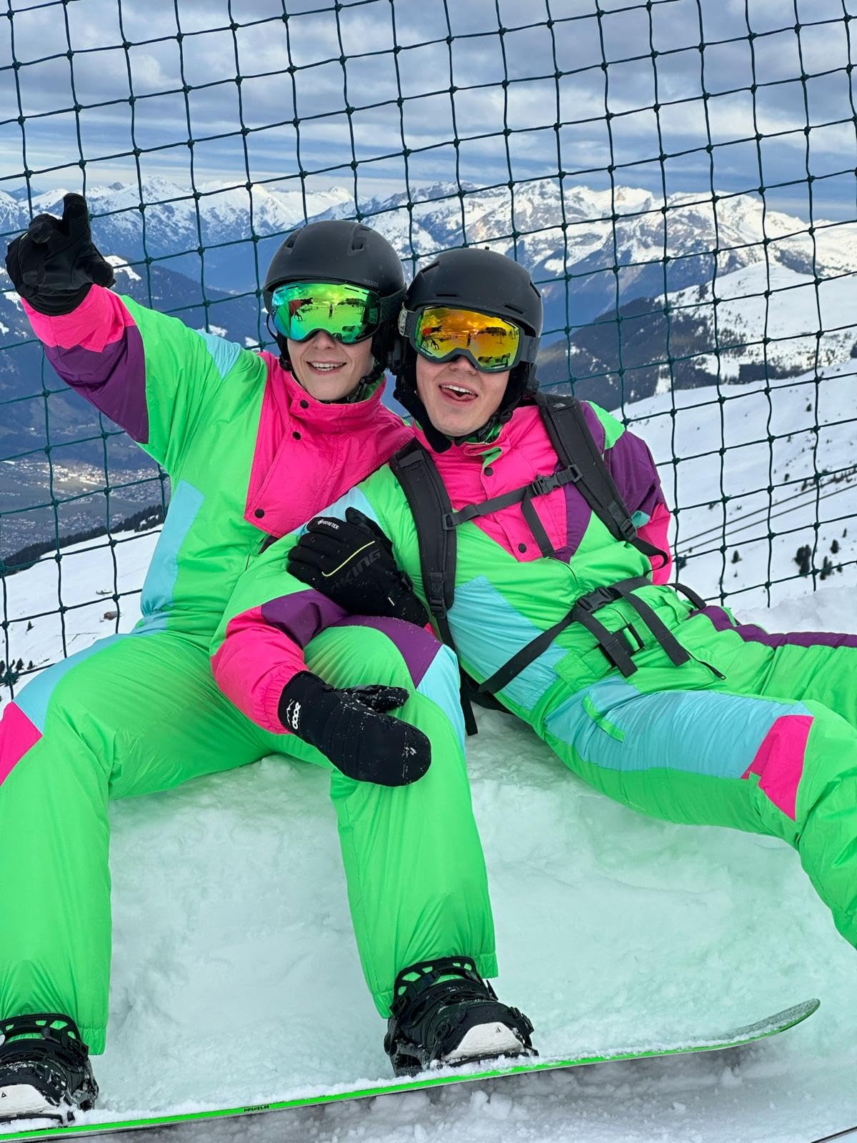 Old School Skianzug - Unisex Retro-Ski-Outfit - Wind- und wasserdicht - Perfekt für Après-Ski - Erhältlich in den Größen S bis XXL