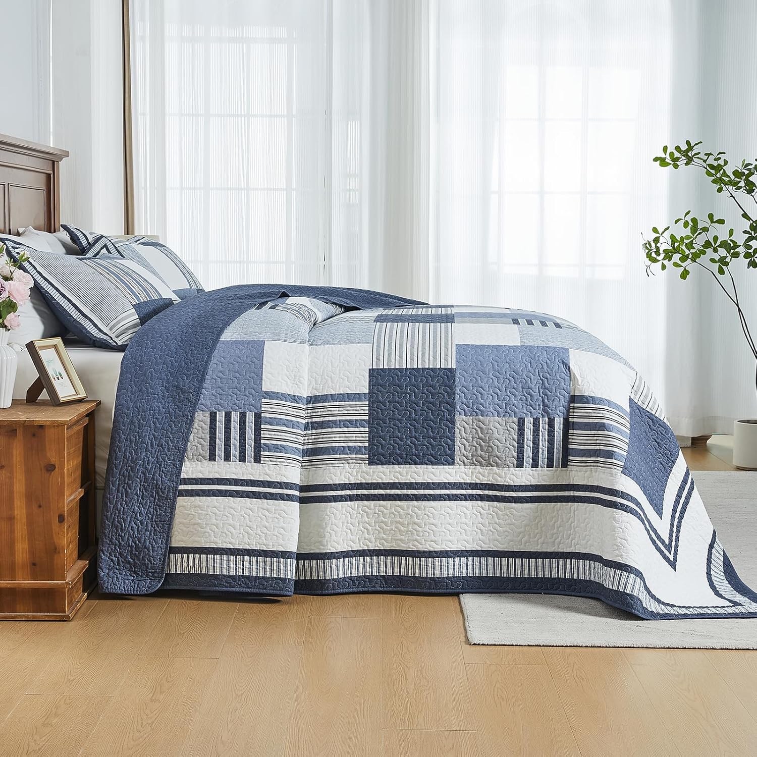 100% Cotton 120"x120" Oversized Quilt Bedspread, Plaid Patchwork California King Extra Large Quilt Bedding Set, Reversible Cal King XL Bed Spread Lightweight Comforter, Blue, 3Pcs