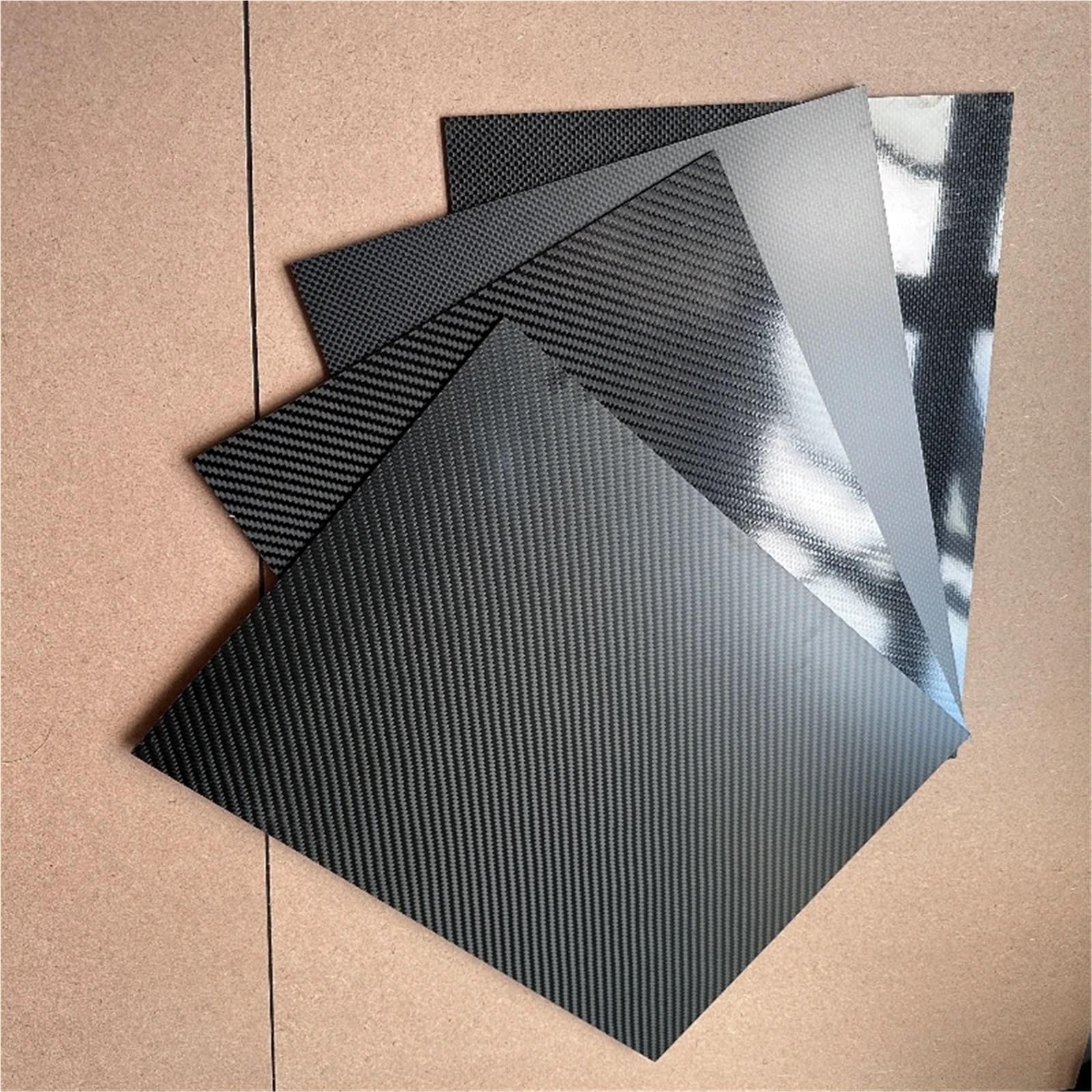 Hoja de fibra de carbono 3K, panel de fibra de carbono de tejido liso de 200x250 mm, materia prima liviana for manualidades,(3.0mm plain glossy)