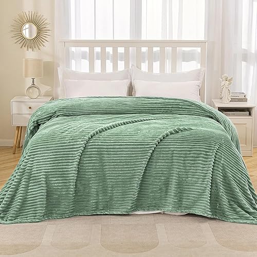 Miniatura 4 de MIULEE Manta de cama de forro polar, tamaño Queen de 90 x 90 pulgadas, 300 GSM, súper suave, ligera, de felpa, a rayas, color verde salvia, cálida,