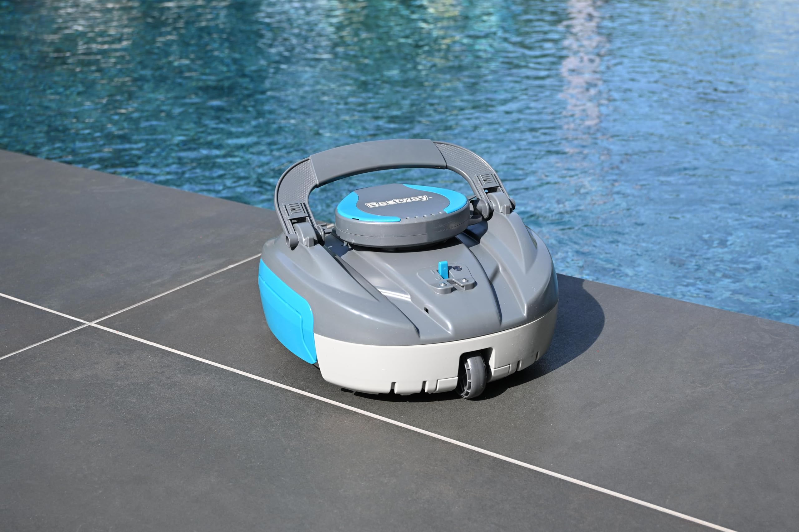 Robot piscine - Bestway - Agate - Rechargeable et autonome - 15m²