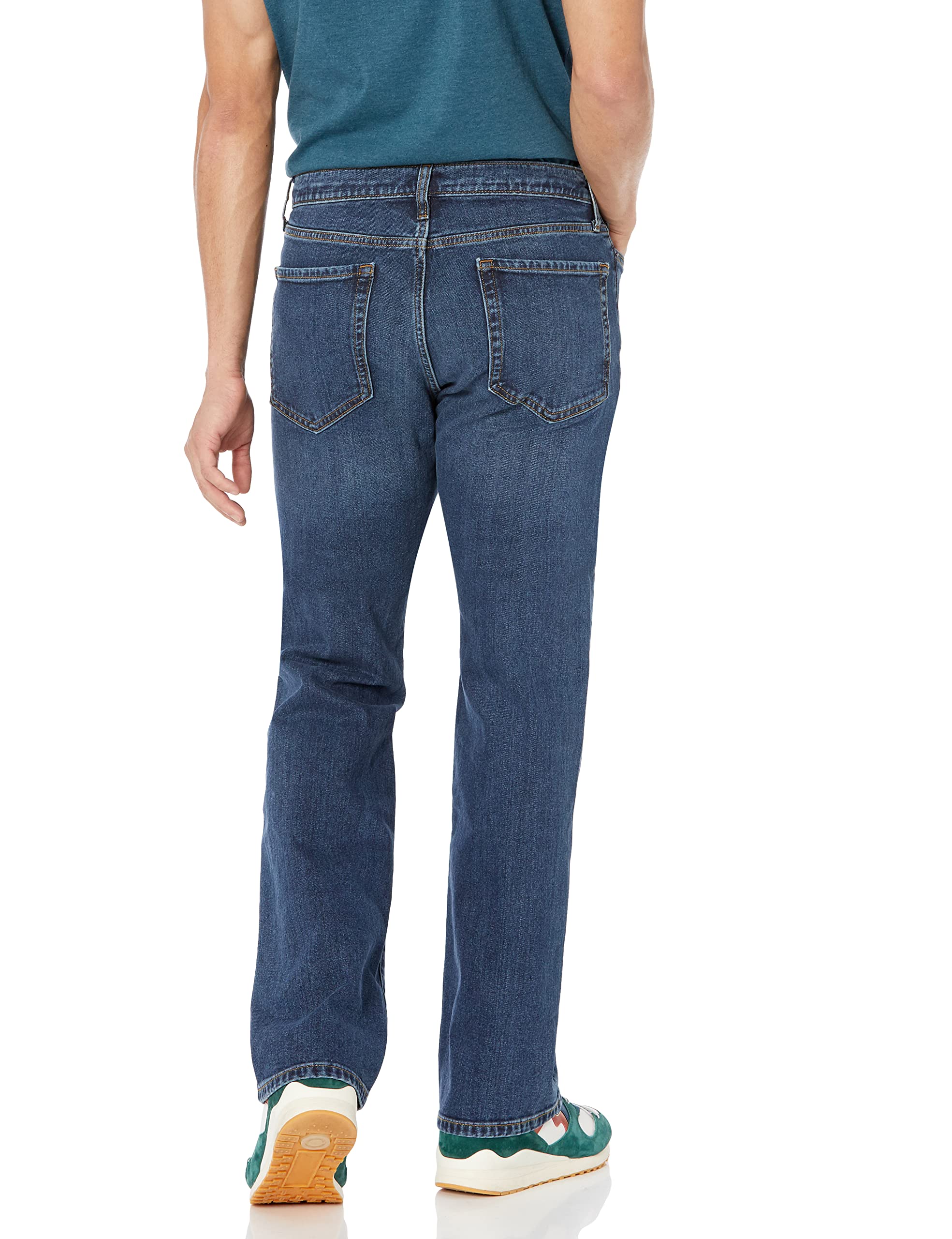 Amazon Essentials Jeans dritti con taglio bootcut - colori fuori produzione Uomo