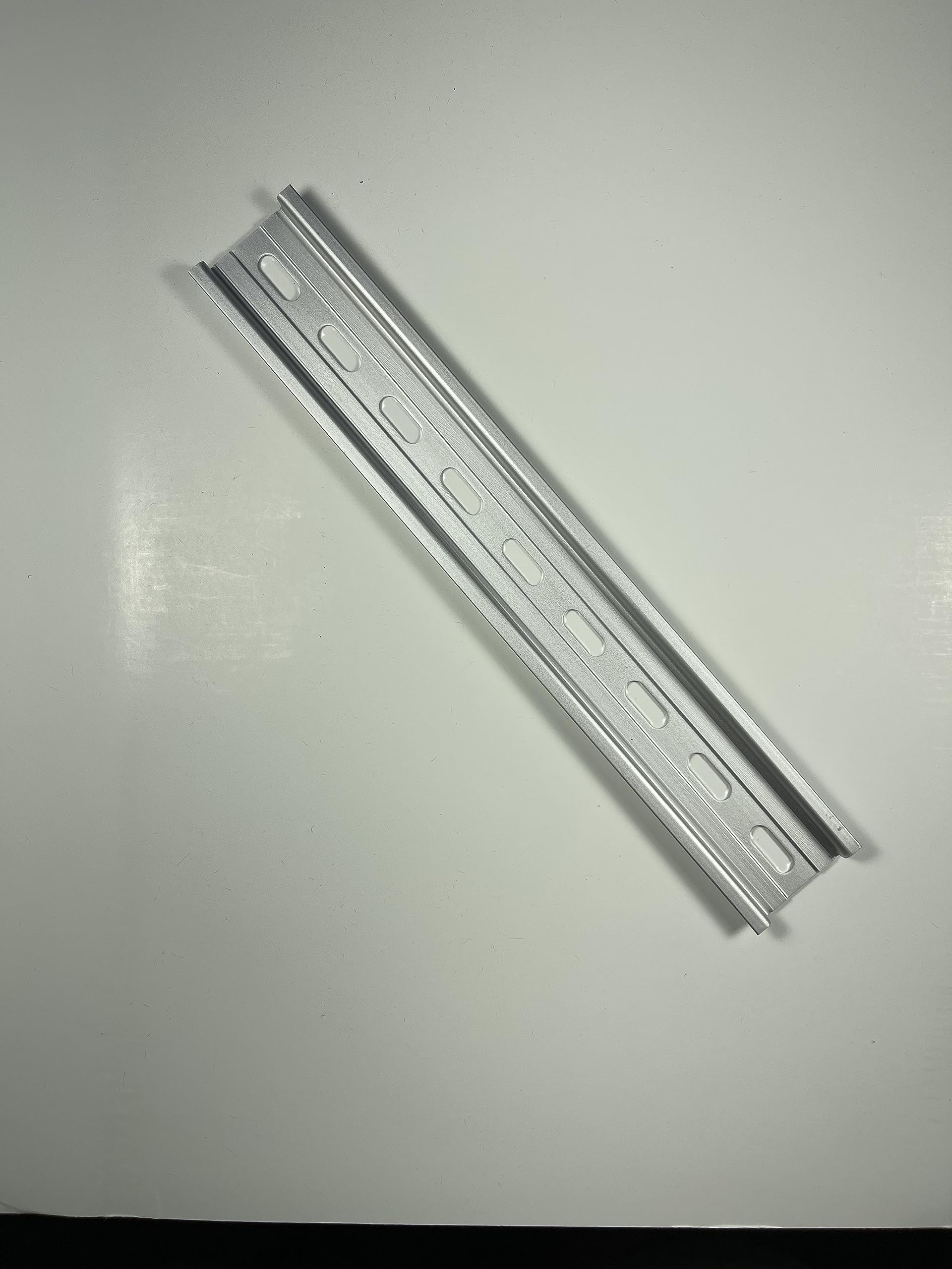 International Connector T&G 5 Pieces DIN Rail Slotted Aluminum RoHS 35mm Wide 7.5mm High (13") — Amazon image 9