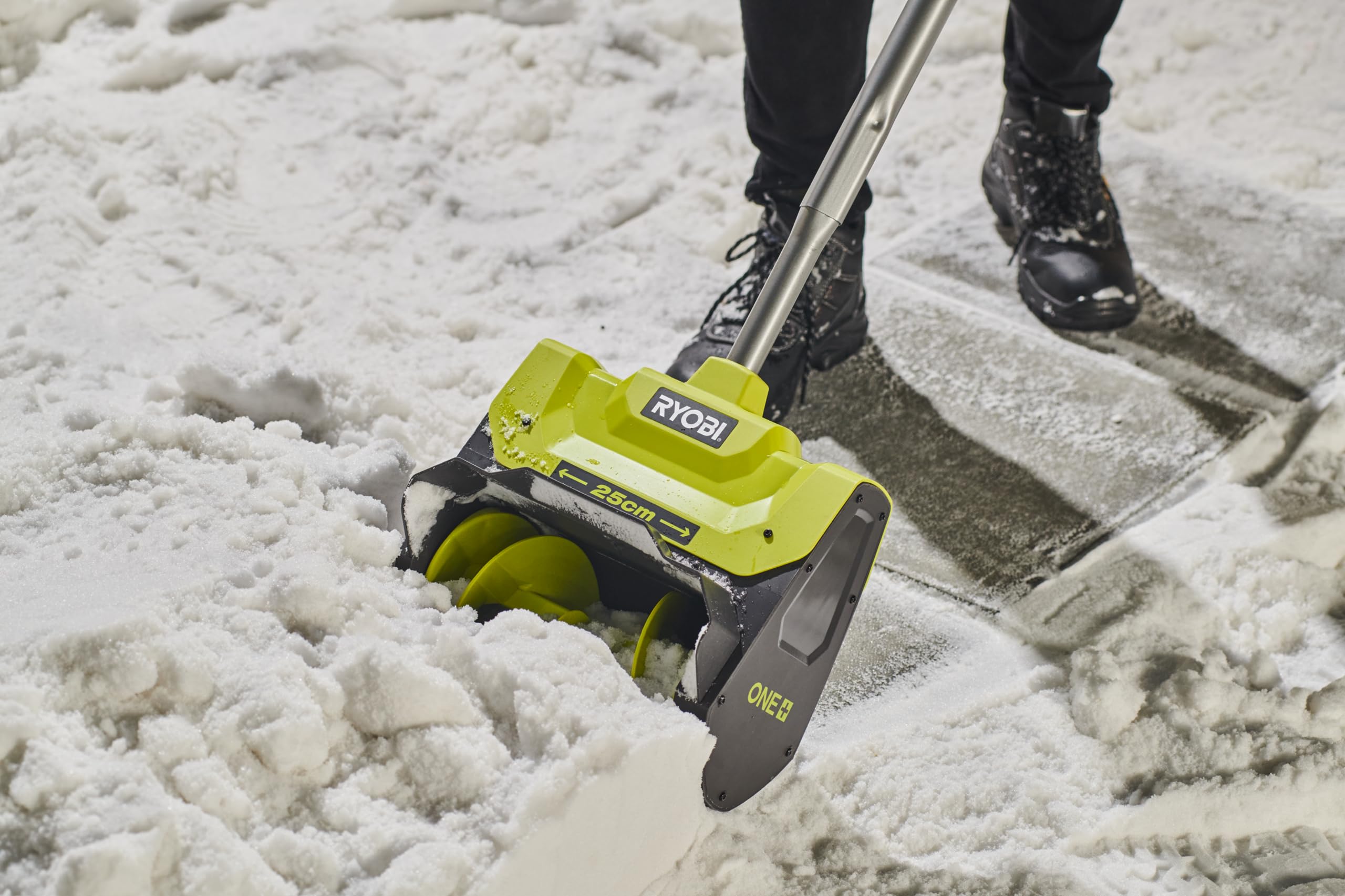 RYOBI - Fraise à Neige sans Fil 18V One+ RY18ST25A-0 – Largeur de Déblaiement 25cm, Poignée Repliable, Compacte et Légère – Neige Fraîche, Allées, Terrasse – Batterie Non Incluse
