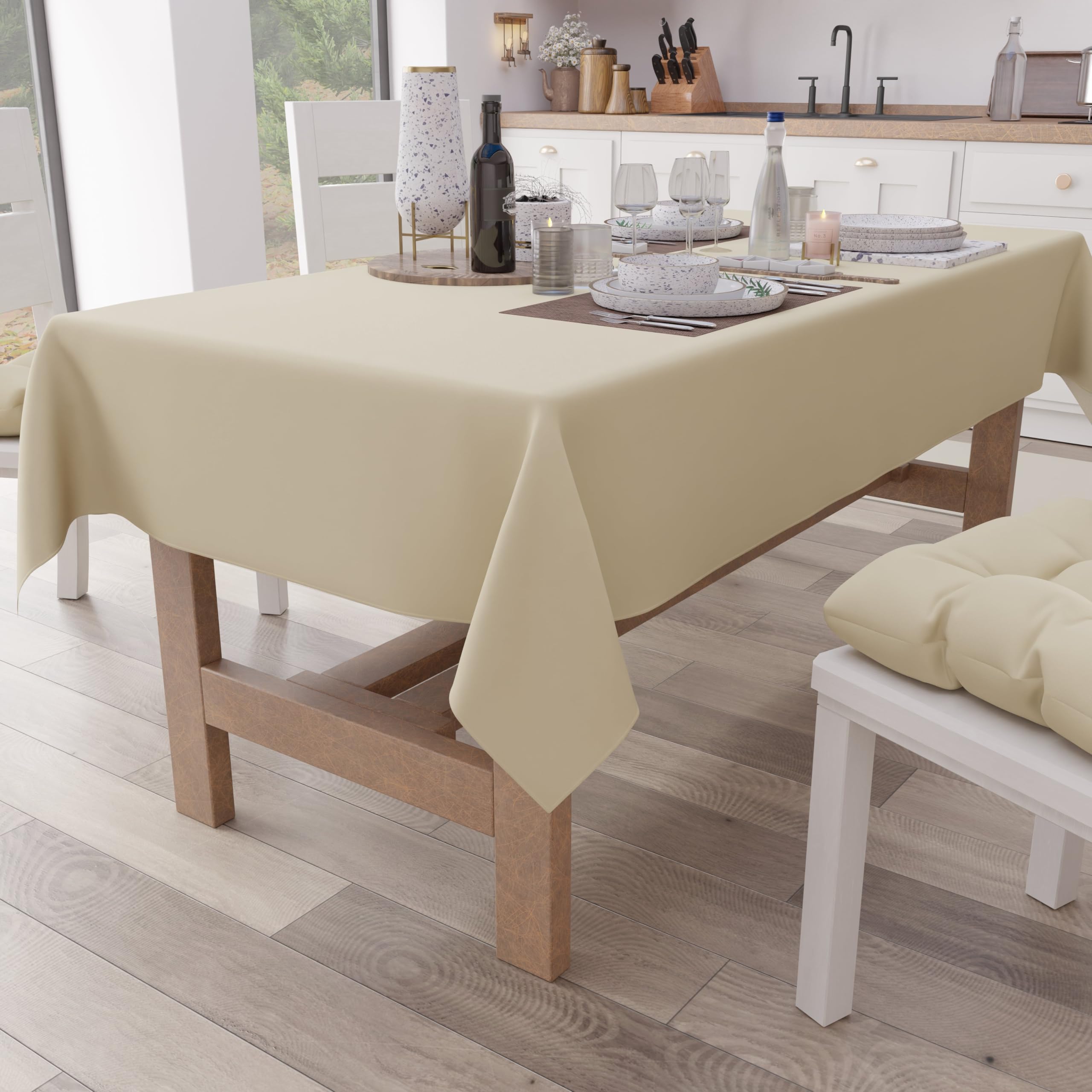 PETTI Artigiani Italiani - Table Cloth, Kitchen Tablecloth in Plain Cotton, Square Sand X4 Seater (140 x 140 cm)