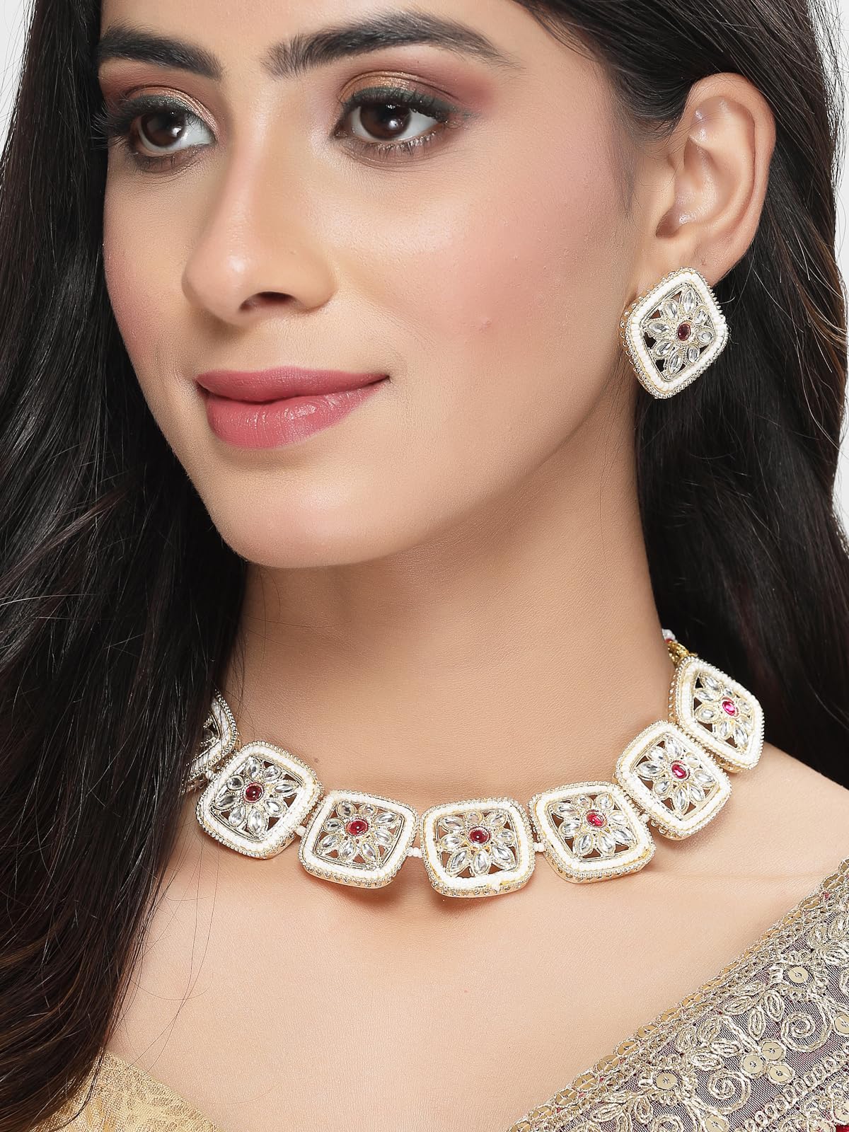 Kundan Studded Collar Necklace Set + Earrings
