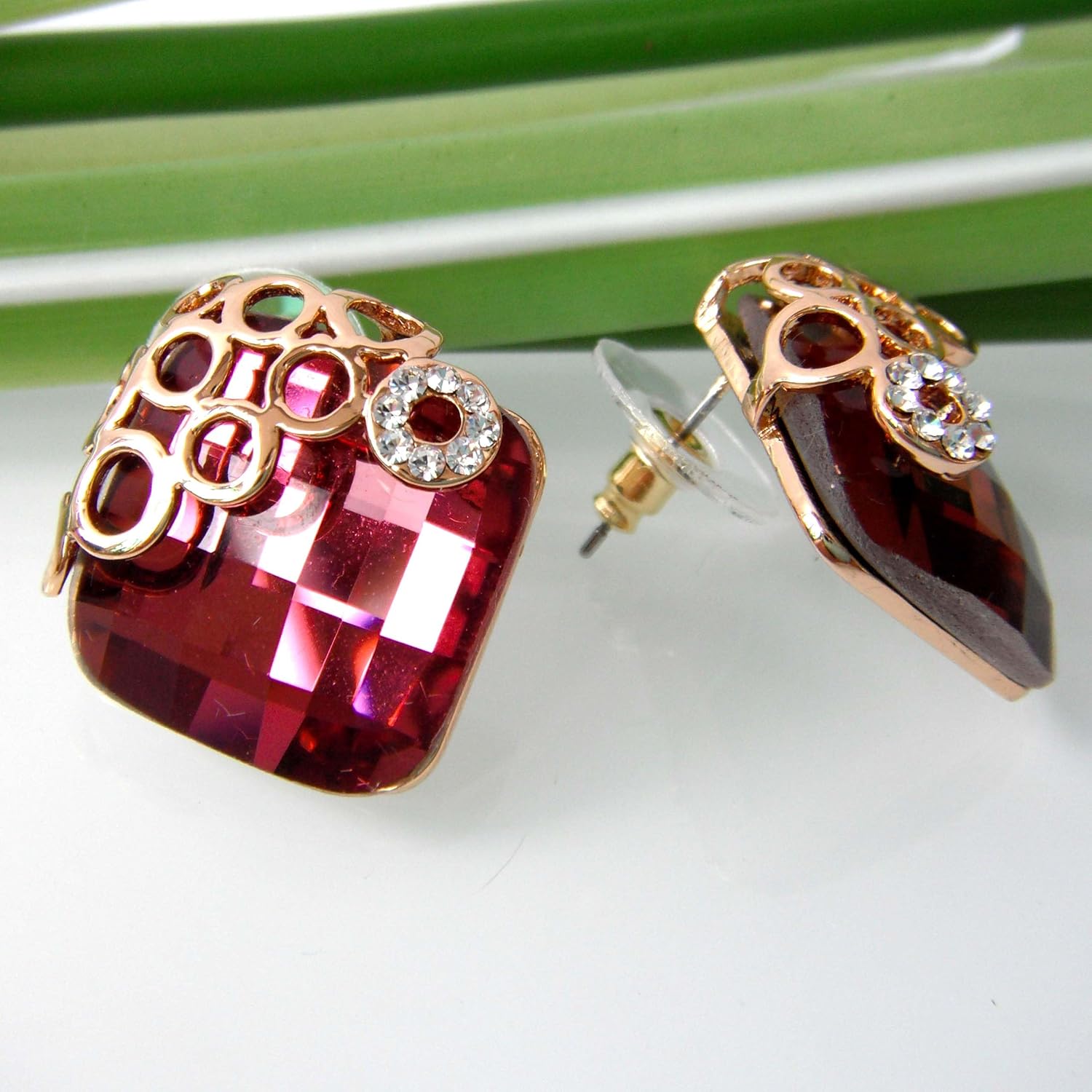 Navachi 18k Gold Plated Spindle Shape Metal White Crystal Square Zircon Dangle Stud Earrings - Image 3