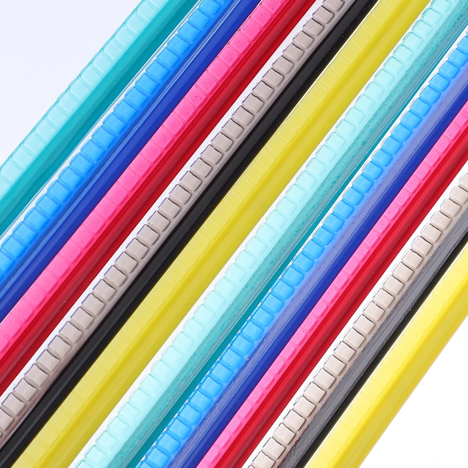 Wand Aktenorganizer aus Eisen mit 10 Transparenten PVC Fächern für A4 Dokumente Hängender Prospekthalter und Zeitschriftenständer für Büro Schule und Klinik