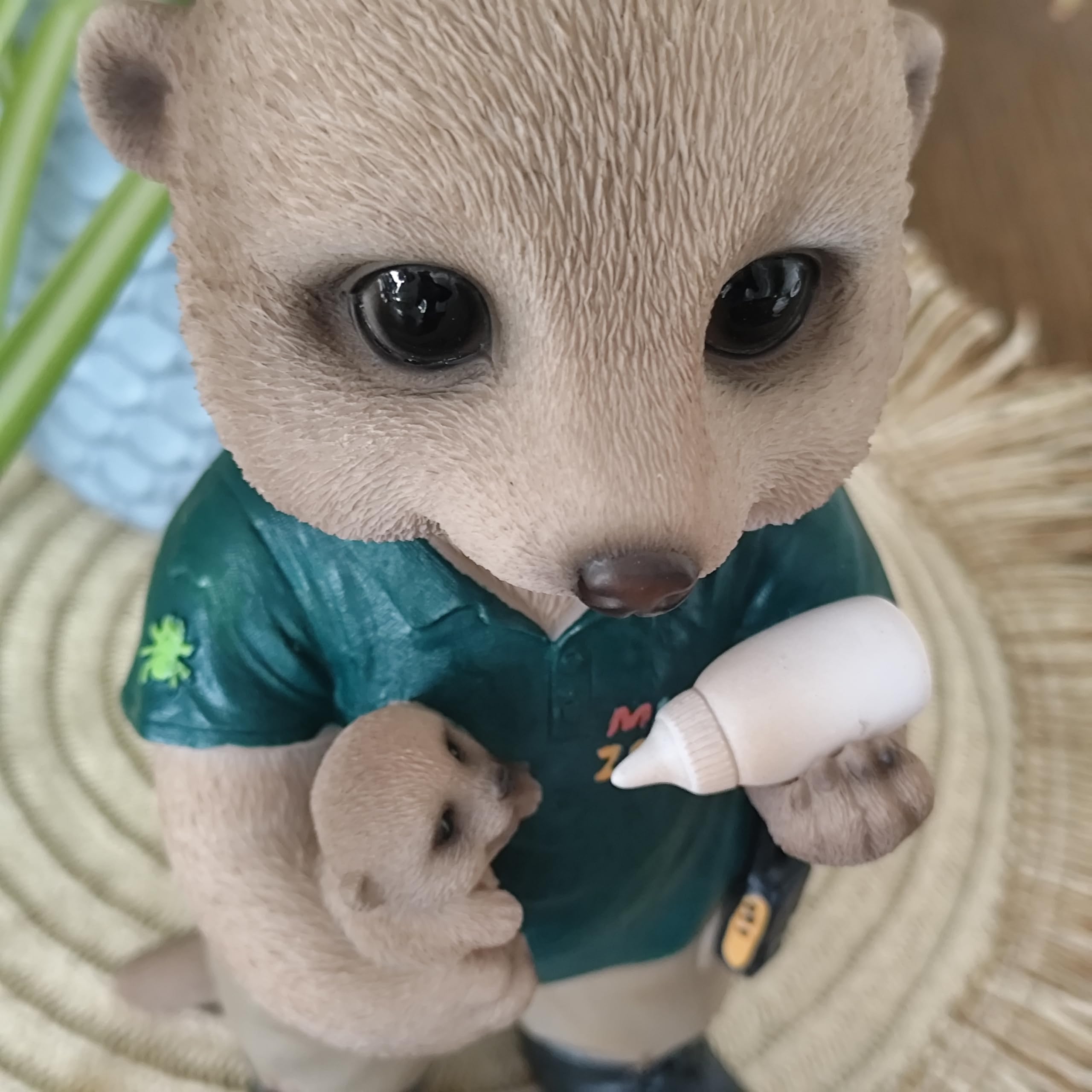 Vivid Arts - XMK-2378-D Baby-Erdmännchen-Zookeeper für Haus oder Garten, 23 cm