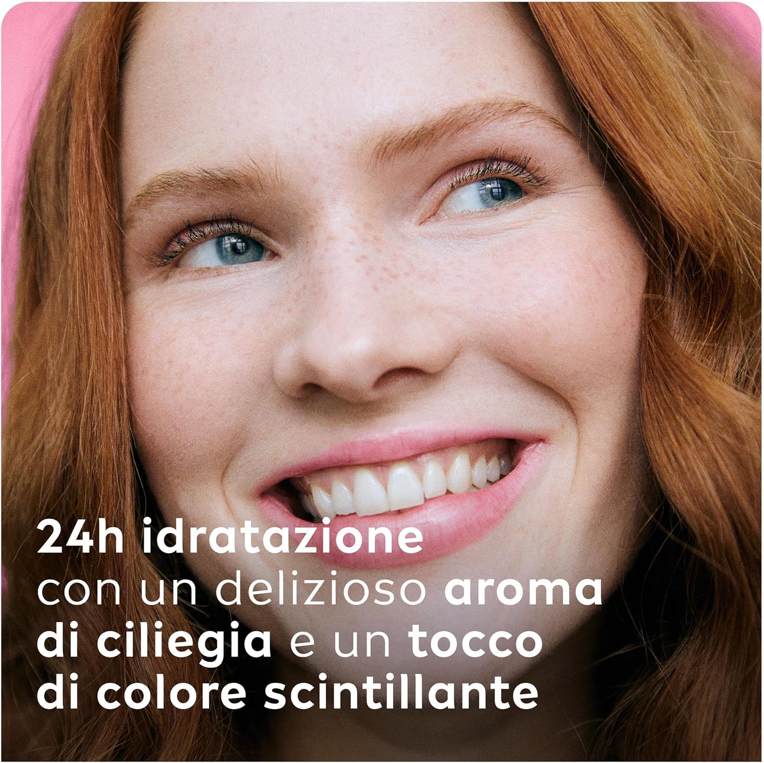 Labello Cherry Shine Burrocacao labbra 4.8 g, Balsamo labbra colorato e nutriente all'aroma di ciliegia, Lip balm idratante per 24 ore con ingredienti naturali