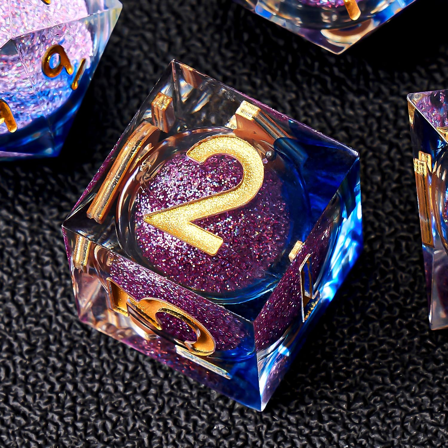 Płynny rdzeń DND - zestaw kości do Dungeons and Dragons, zestaw kości żywicznych o ostrych krawędziach, 7 wielościennych kości RPG D&D, MTG D20 D12 D10 D8 D6 D4 Kości wielościenne RPG D20