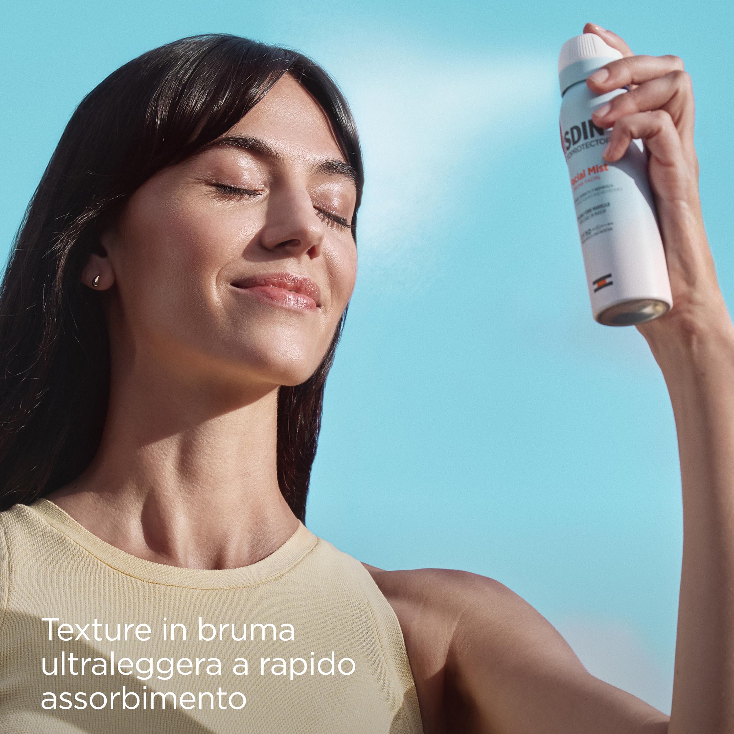 ISDIN Facial Mist SPF 50 (100 ml) | Nebbia Solare Viso Ultra Sottile e Invisibile | Protegge, Idrata e Fissa il Trucco | Effetto Pelle Radiante | Resistente all'Acqua | Adatto a Pelli Sensibili