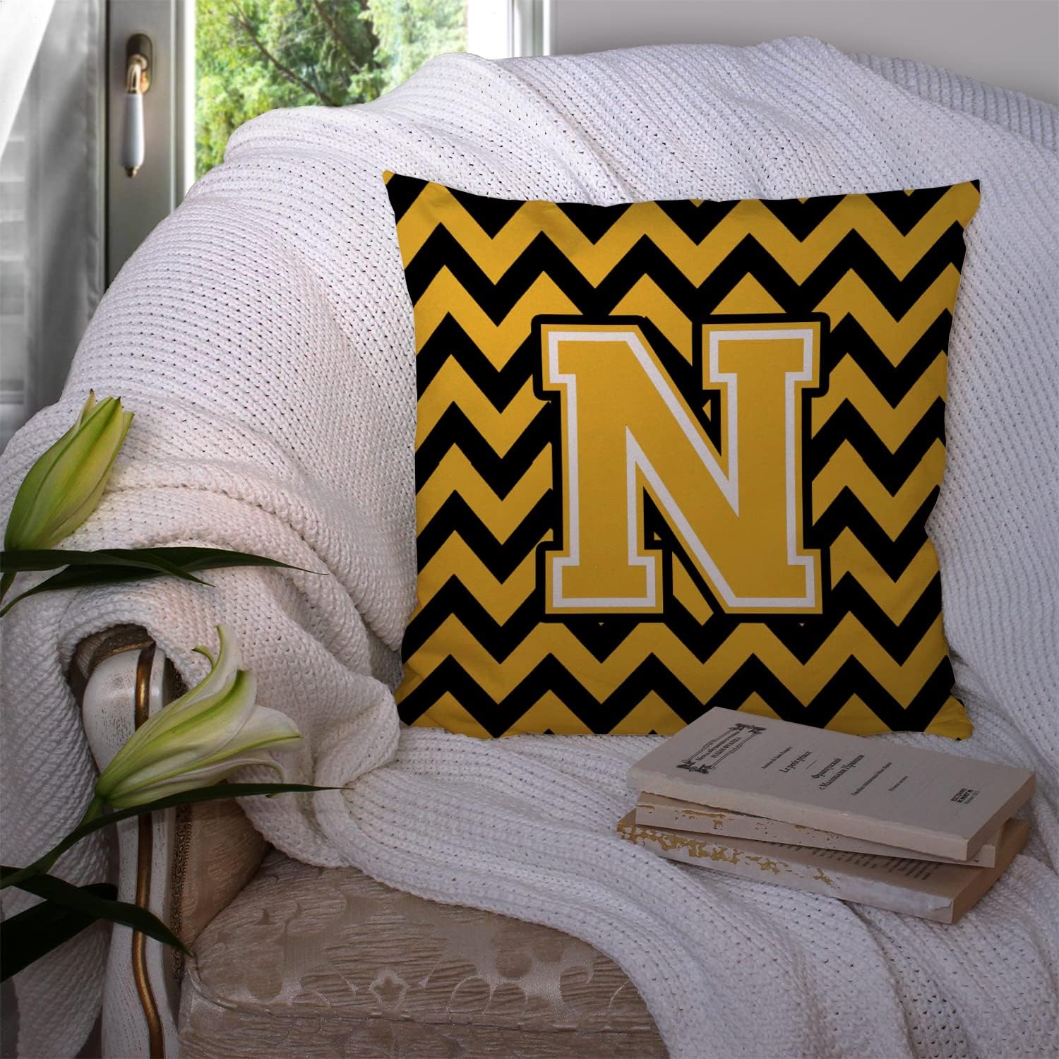 Caroline's Treasures CJ1053-NPW1414 Letter N Chevron Black and Gold Fabric Decorative Pillow Machine Washable, Indoor Outdoor Decorative Pillow for Couch, Bed or Patio, 14Hx14W