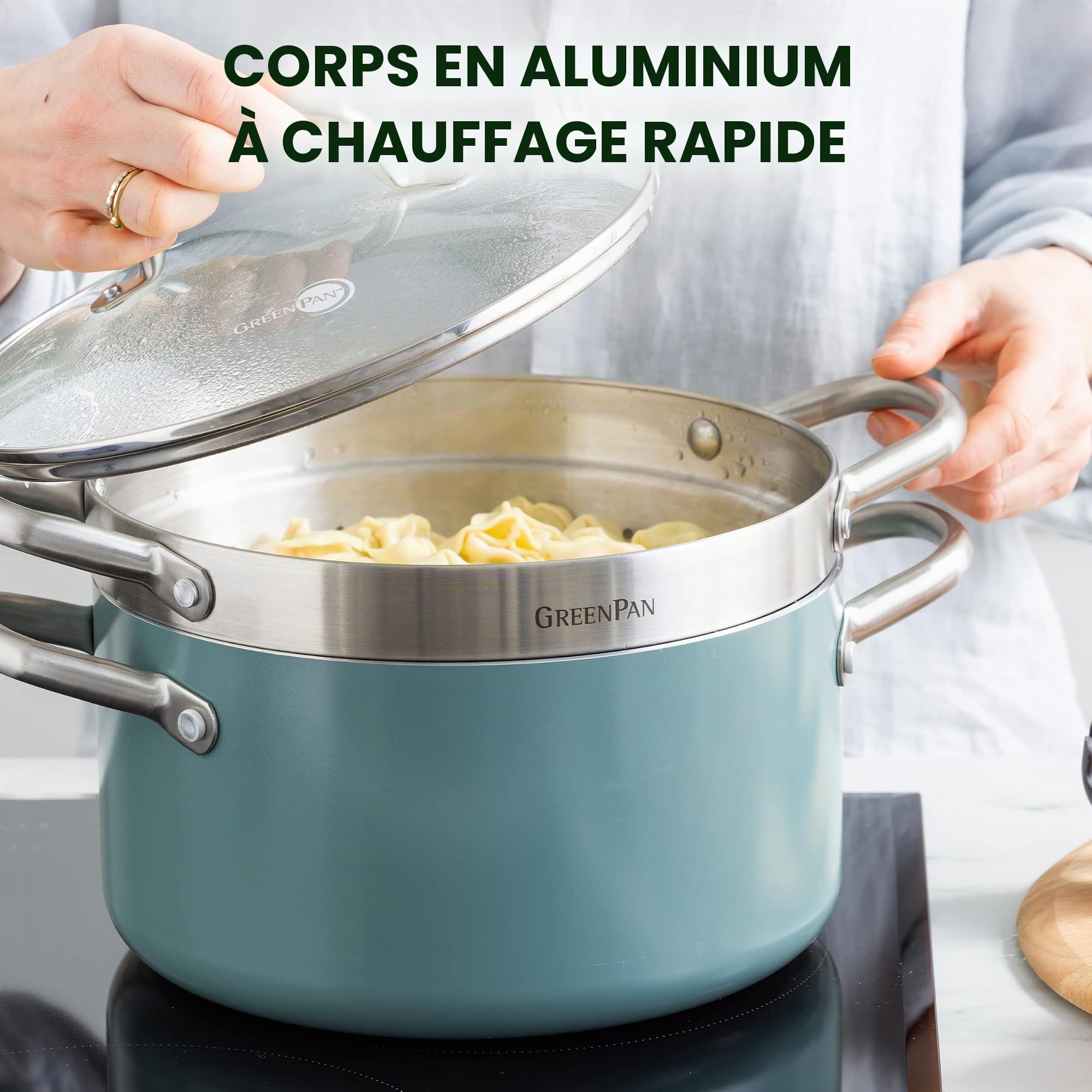 GreenPan Mayflower Batterie de Cuisine Antiadhésive 13 Pièces en Céramique Saine,Comprend Poêles à frire Casseroles Marmites Couvercles Passoire,Manche en Bois Vintage,Sans PFAS,Induction,Bleu Fumé