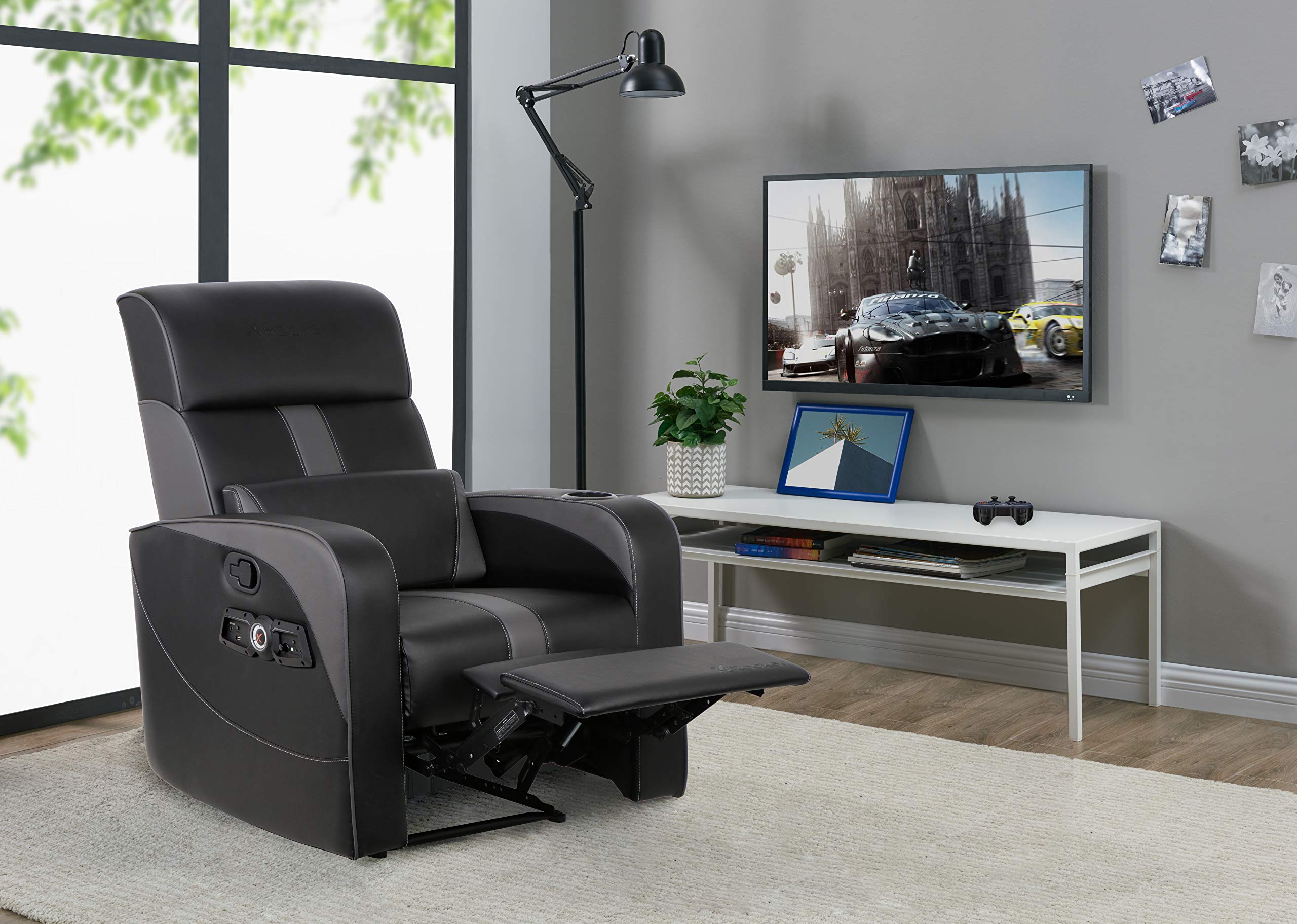 https://m.media-amazon.com/images/I/81vEsWE+QwL.jpg