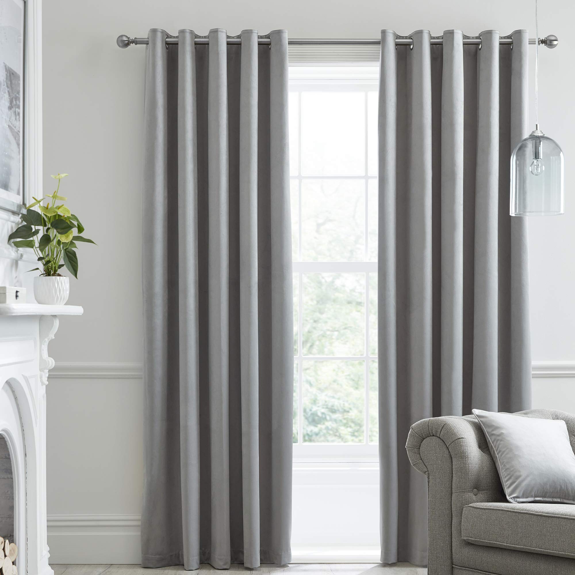 Laurence Llewelyn-Bowen Montrose Blackout, W66 x L90 (168 x 229cm), Velvet Living Room & Bedroom, Thermal/Eyelet Curtains, Polyester, Silver/Light Grey