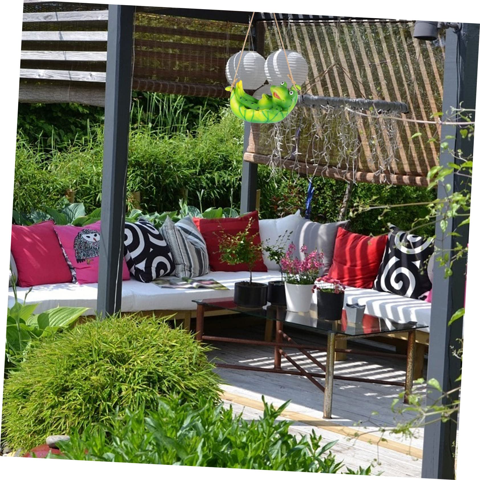 Toyvian 2 Stück Hängende Froschfigur Harz Charmante Gartendeko für Innen und Außenbereich Hängende Dekoration für Garten Terrasse oder für Gartenliebhaber zu Feiertagen