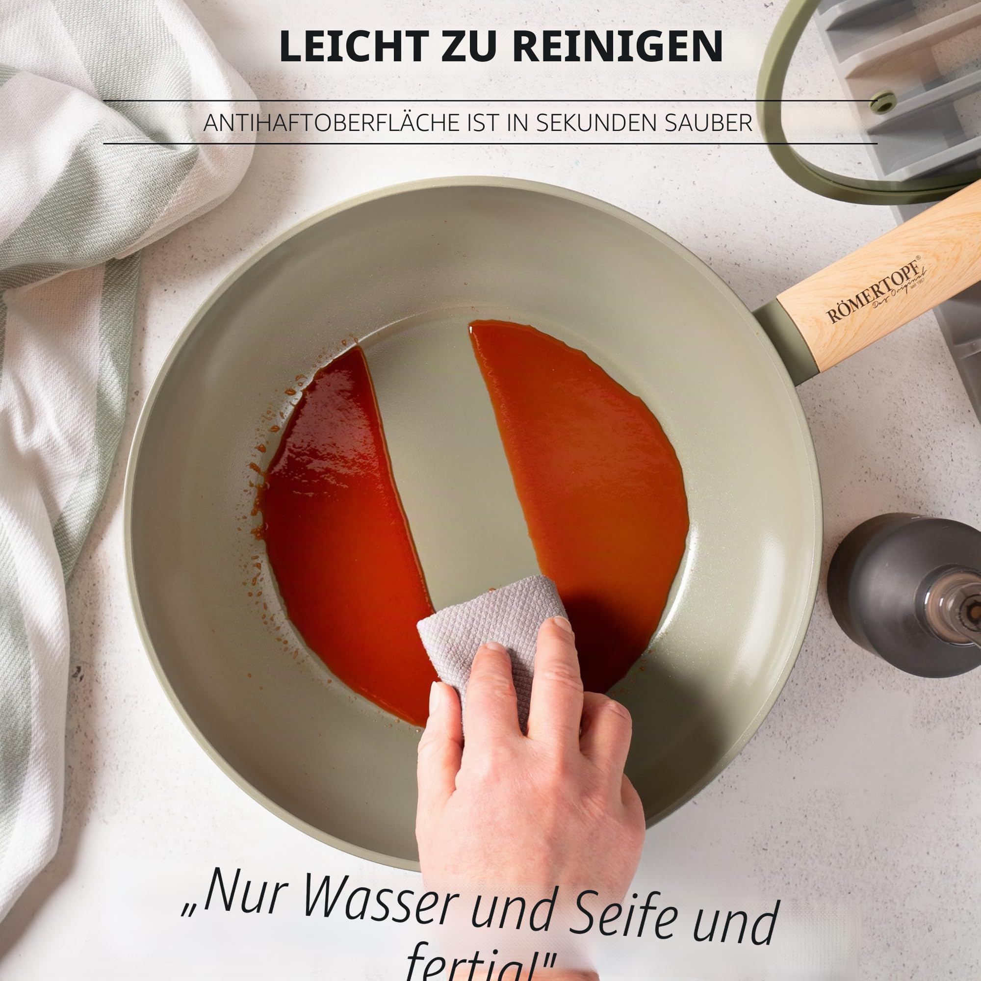 Romertopf Wok 28 cm mit Glasdeckel, 3,52 l Fassungsvermögen, Aluminium mit Keramik Antihaftbeschichtung, für alle Herdarten inklusive Induktion geeignet, grün