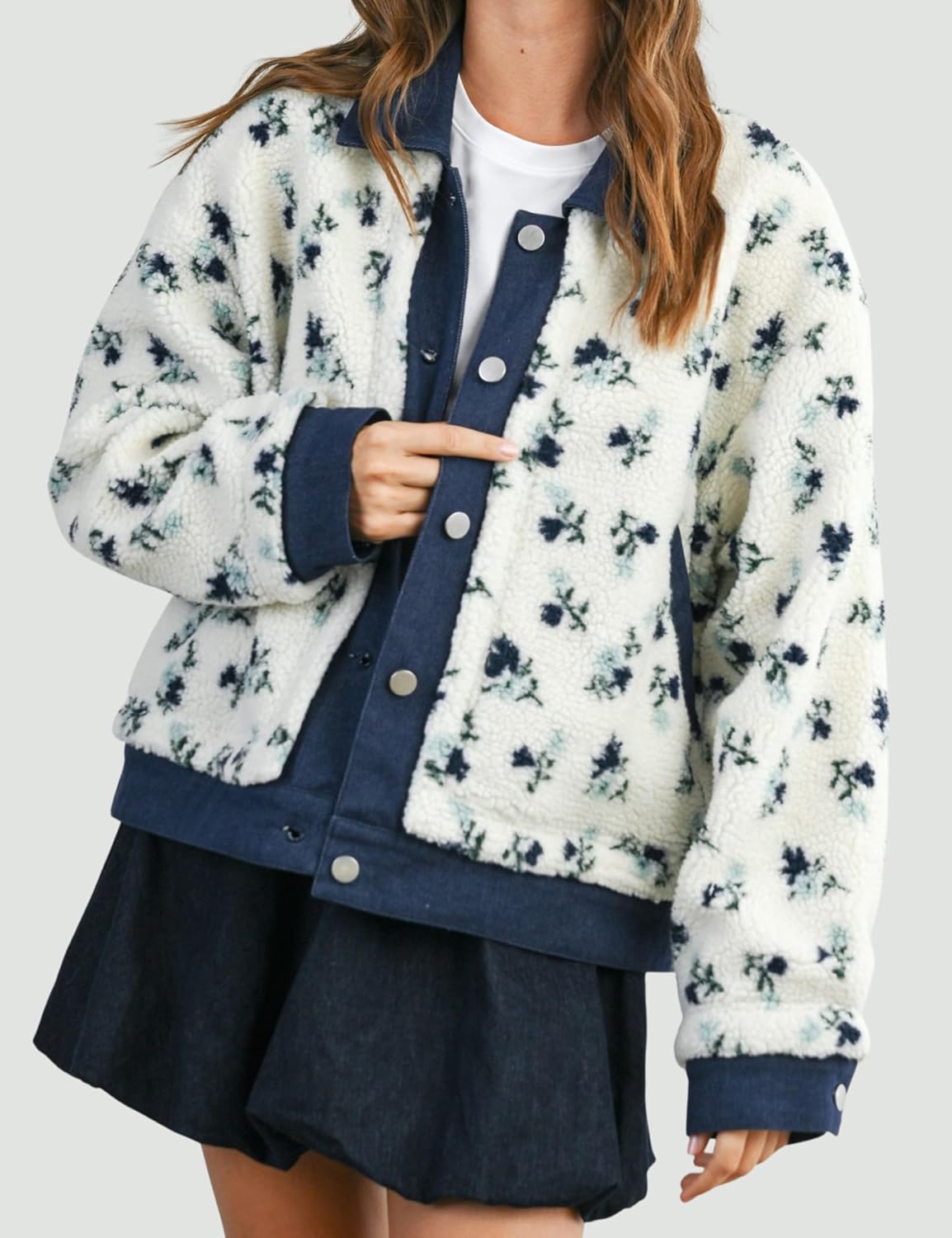 Women's Floral Sherpa Jacket Open Front Denim Collar Fleece Jackets Oversized Outerwear with Pockets - Image 5