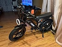 Review Image by Jorge Domiquel