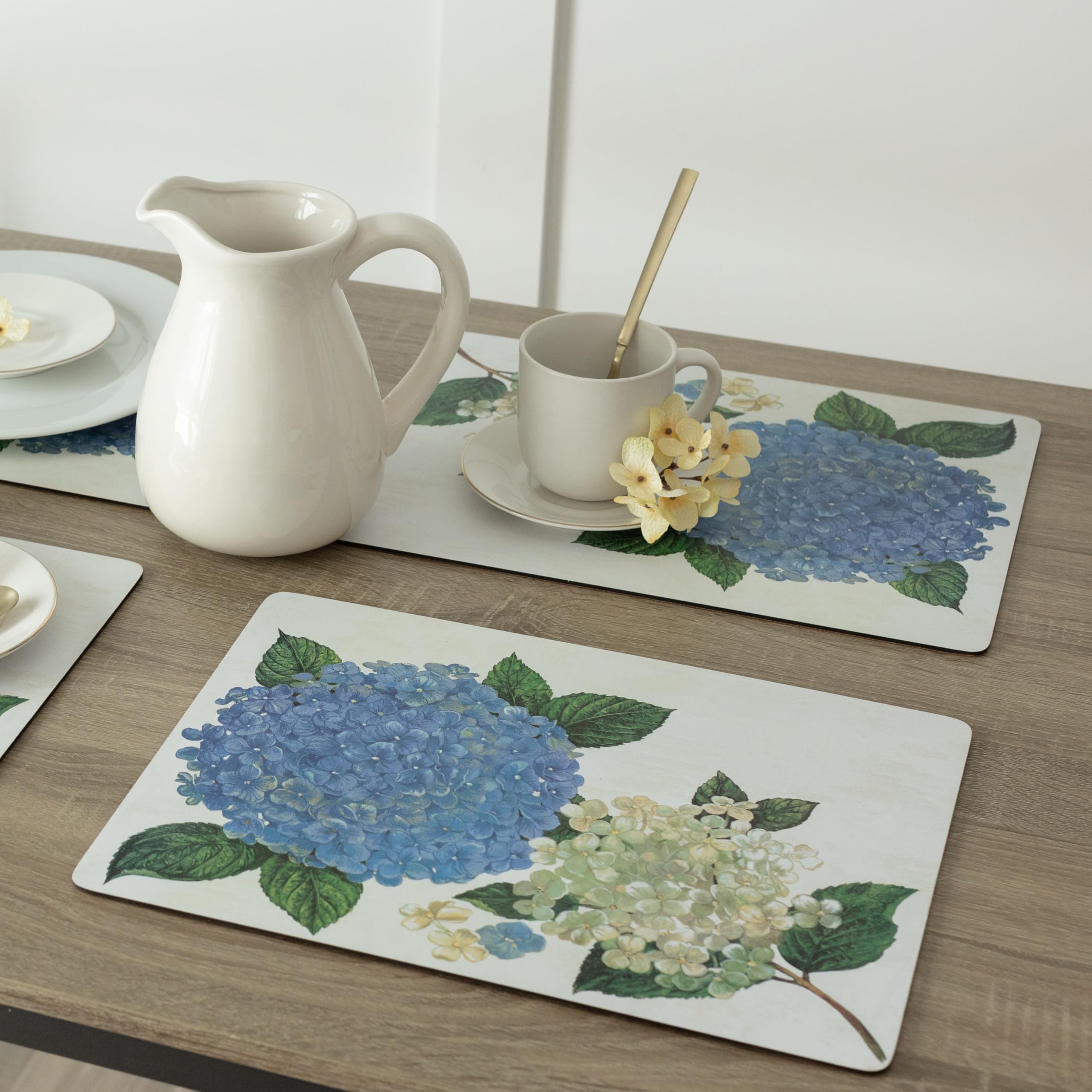 Benson Mills Lot de 4 Sets de Table en liège épais, faciles à Nettoyer, pour Table de Cuisine et de Salle à Manger (rectangulaires, 30,5 x 40,6 cm, Motif Hortensia)