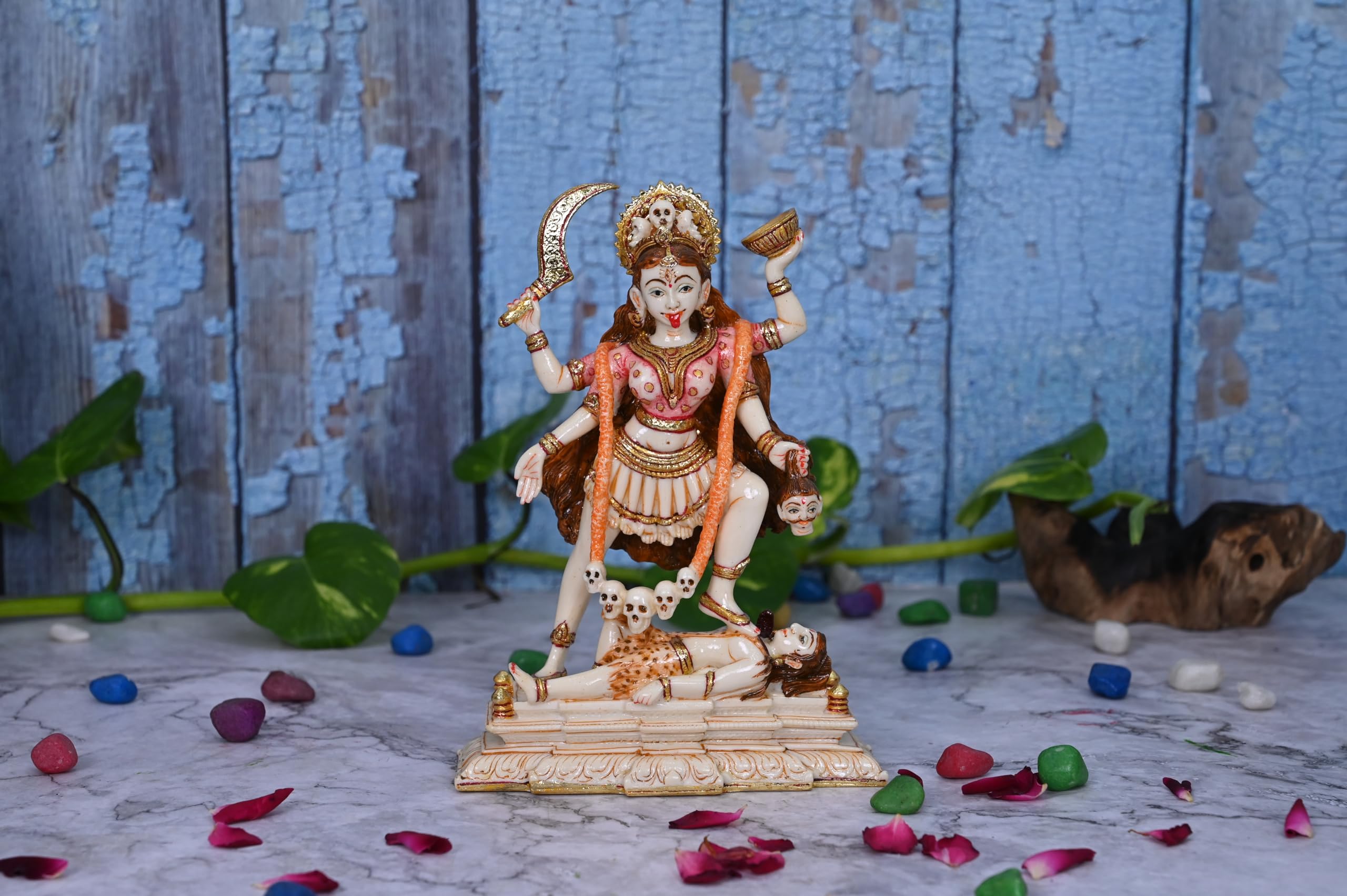 Statue Kaali Mata 17cm figurine hindoue multicolore pour décoration maison et autel