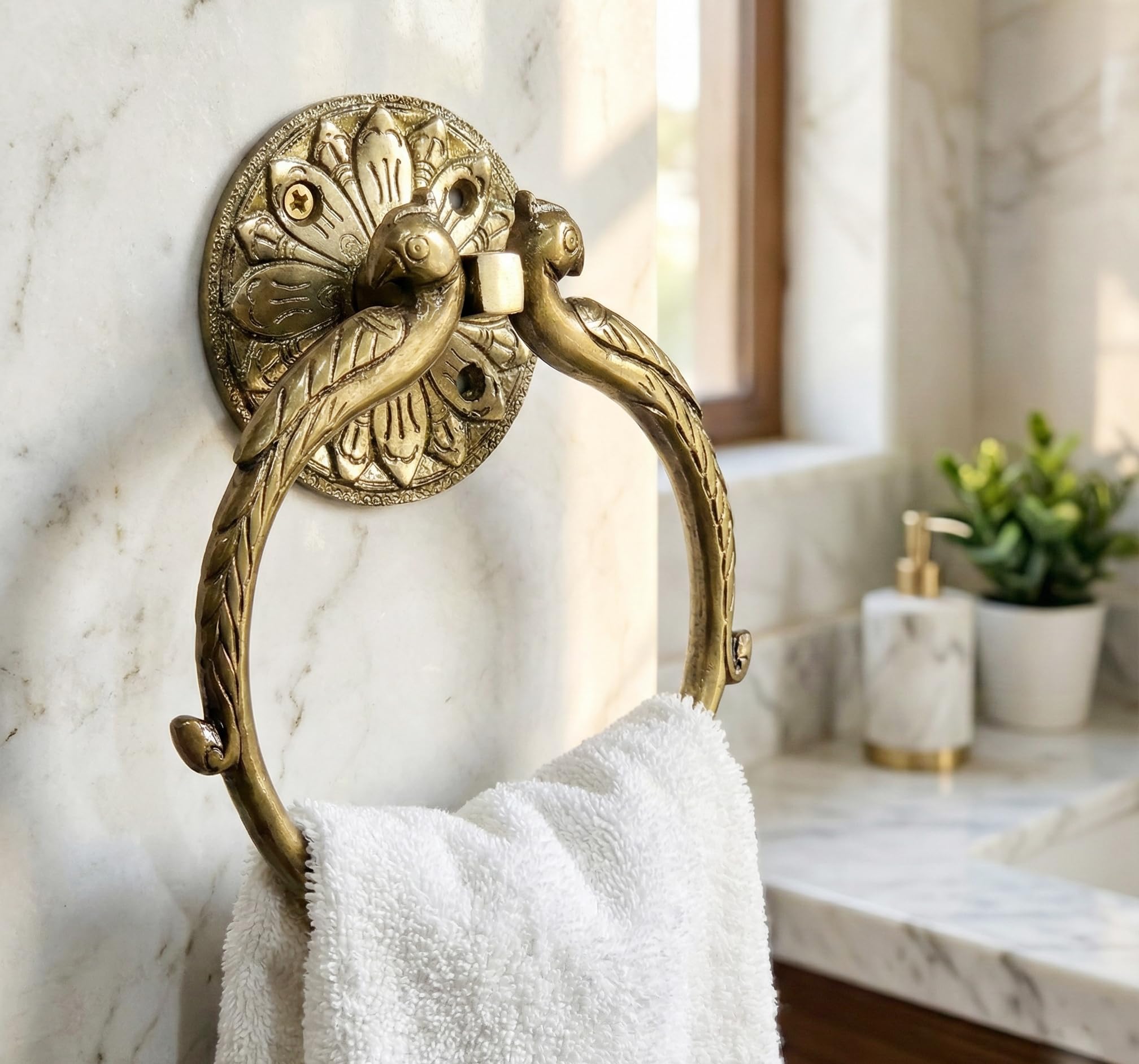 Valet de Salle de Bain en Laiton Design Classique | Ghidini 1849