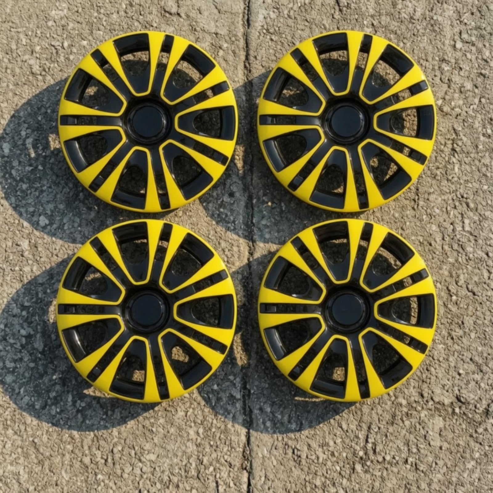 4 Pezzi Copricerchio per 13 Pollici Instzione Rapida Borchia Perfetta Vestibilità Copriruota per Auto, Manutenzione, Argento Brillante, 13 Pollici
