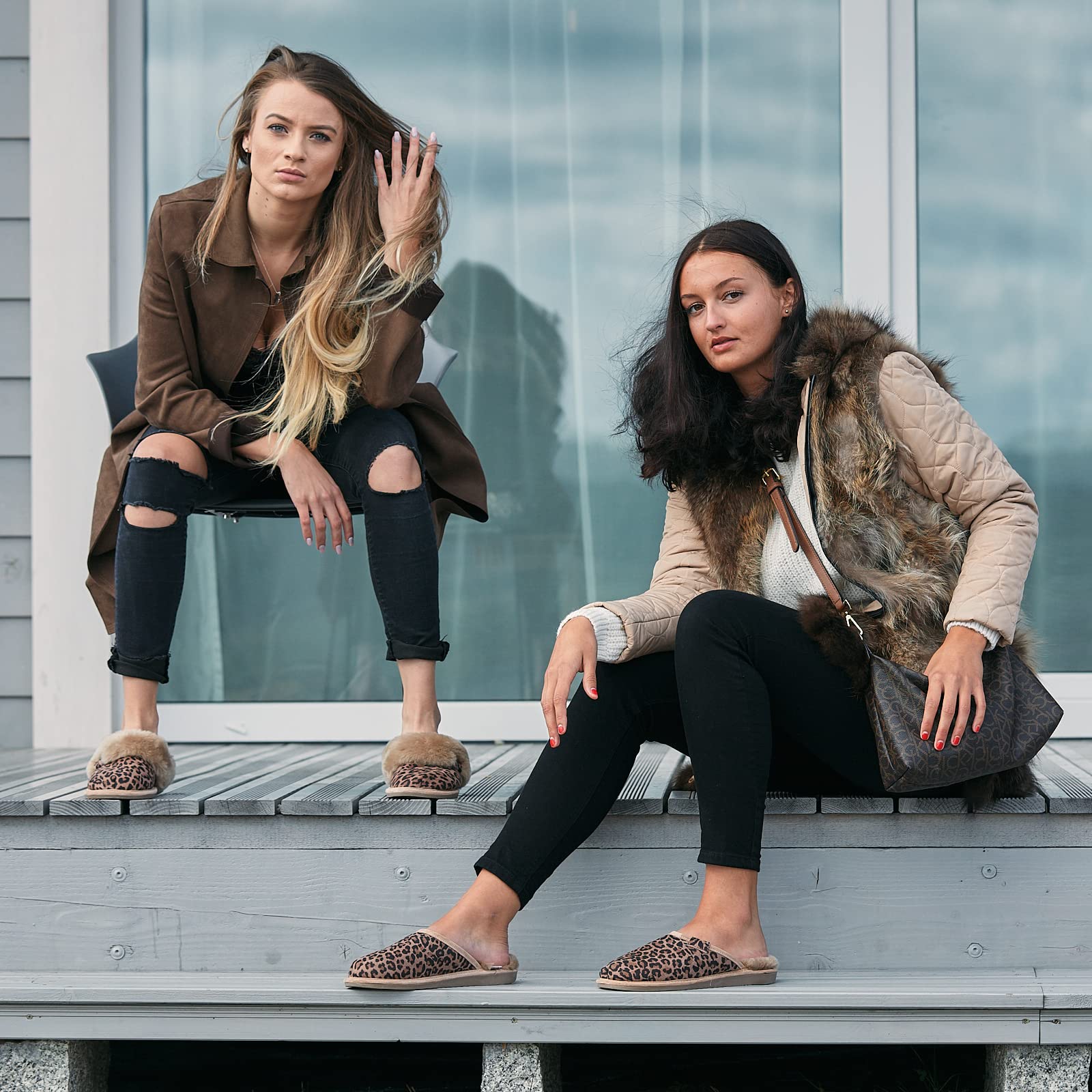 Vanuba Handgemacht Lammfell Warme Hausschuhe Damen Winter Slippers - Hauspantoffeln - Kuschel Pantoffeln Plüsch - Pantoletten Winter - Flache Slippers für Drinnen